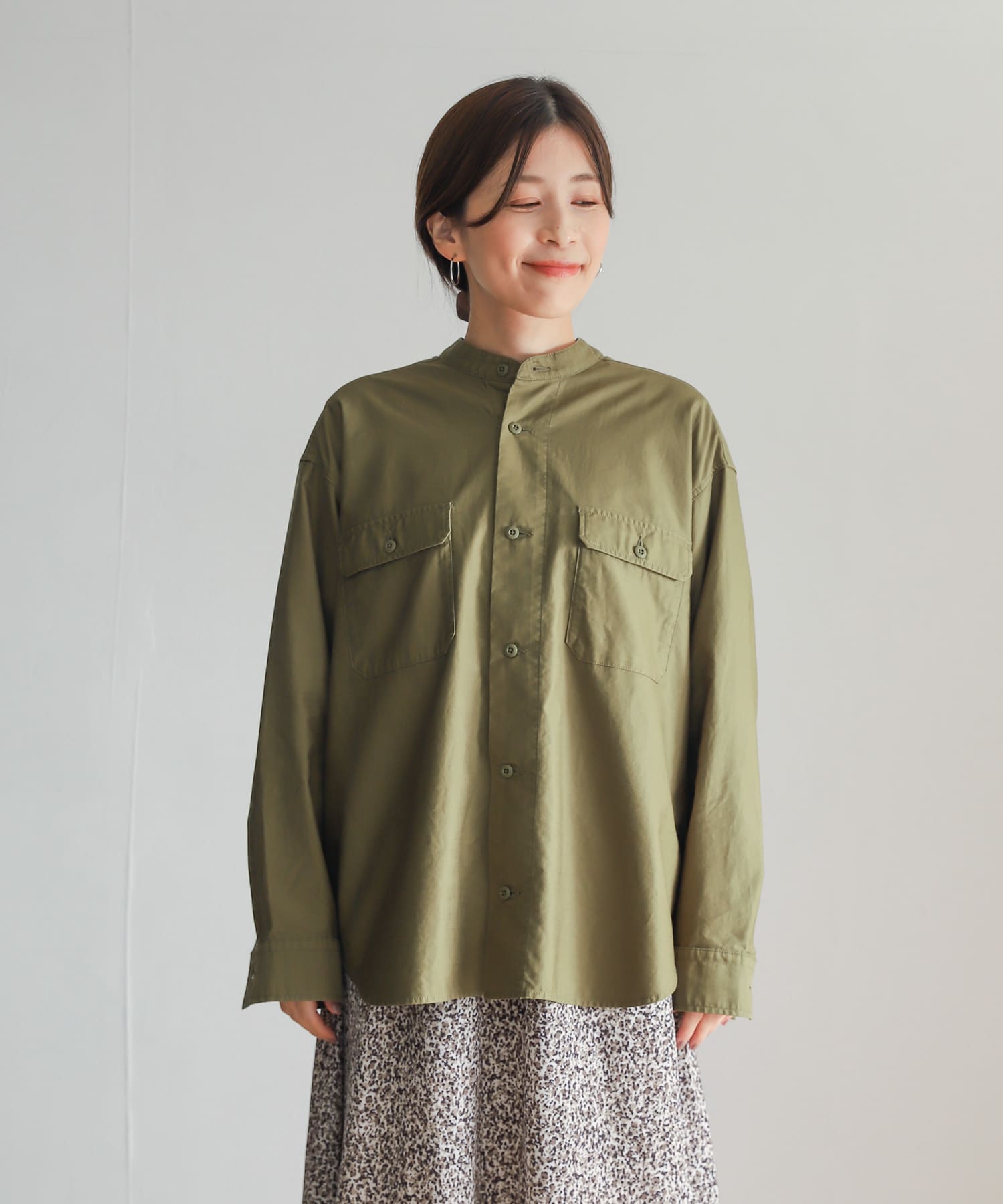KHAKI