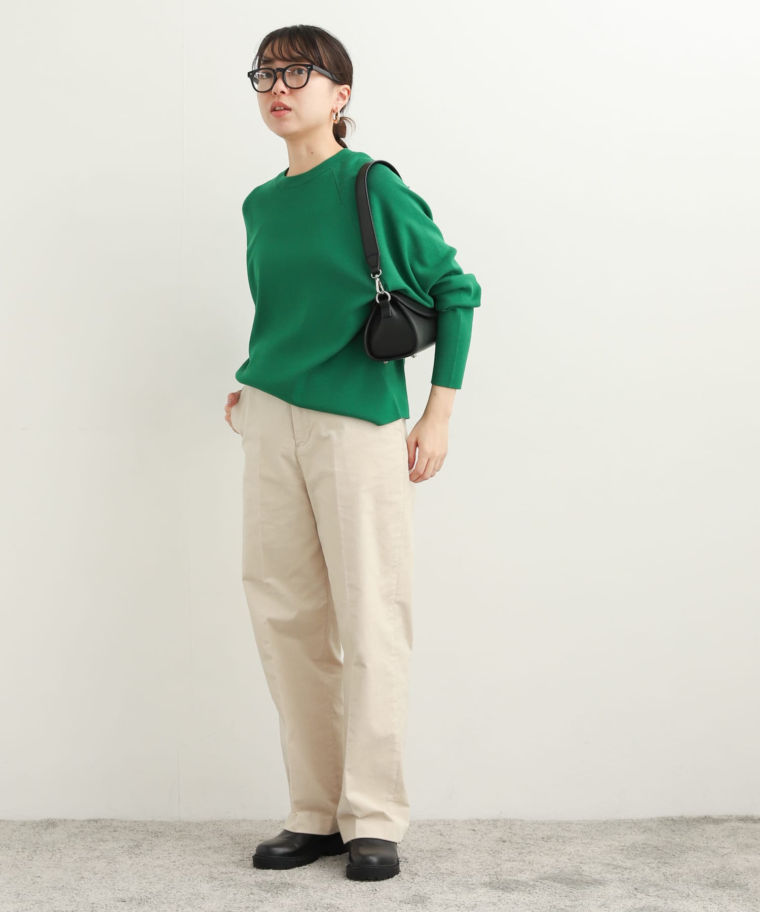 GREEN