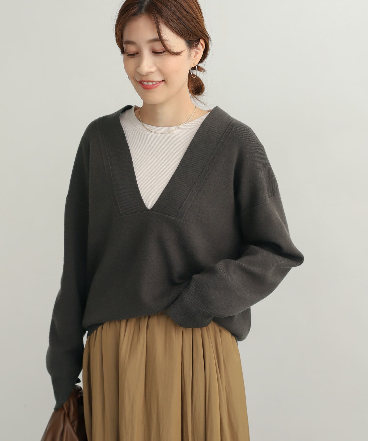 VネックオーバーKNIT