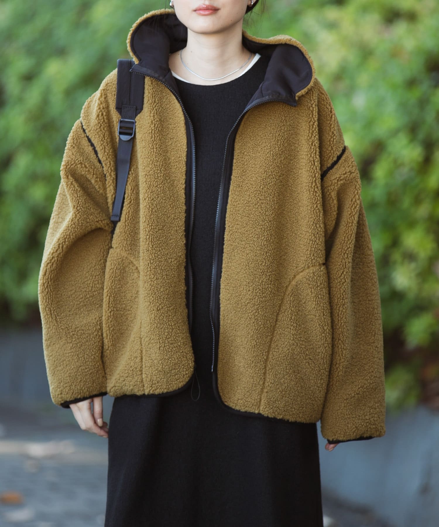 KHAKIBROWN