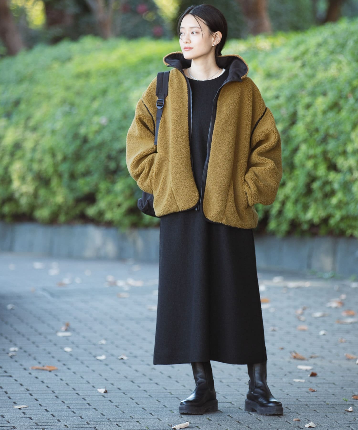 KHAKIBROWN