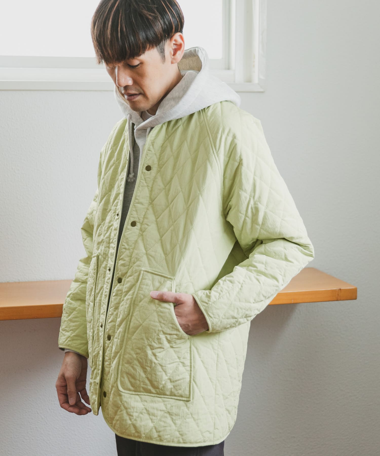 KHAKI