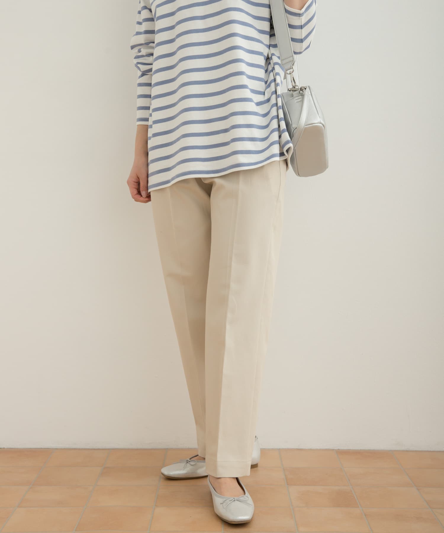 L/BEIGE