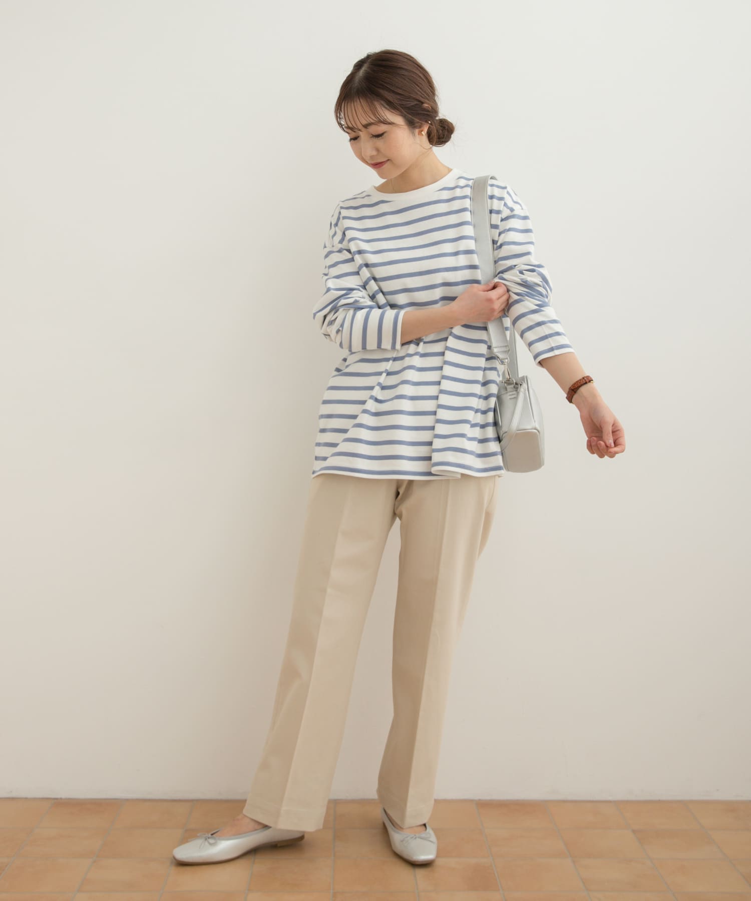 L/BEIGE