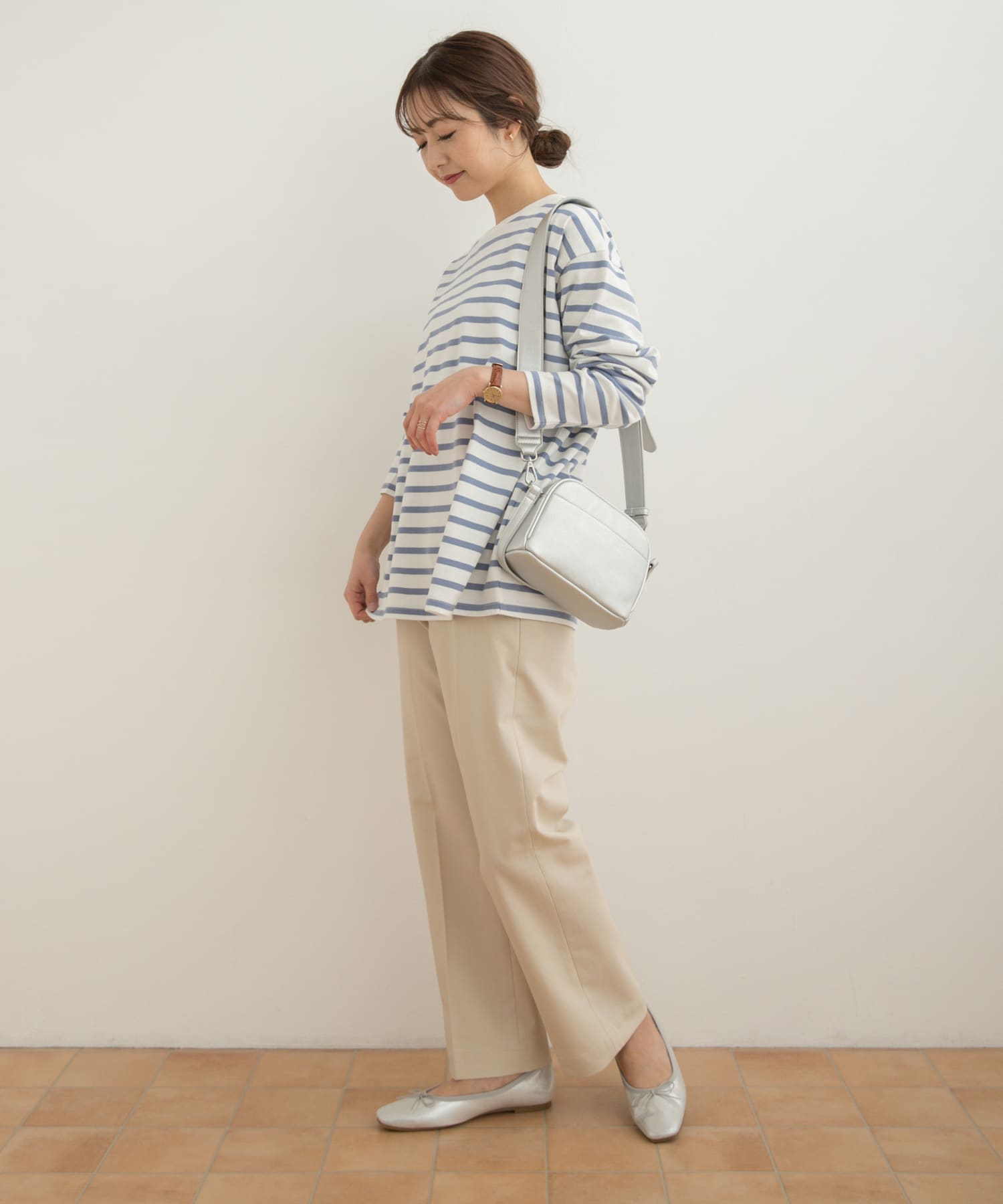 L/BEIGE