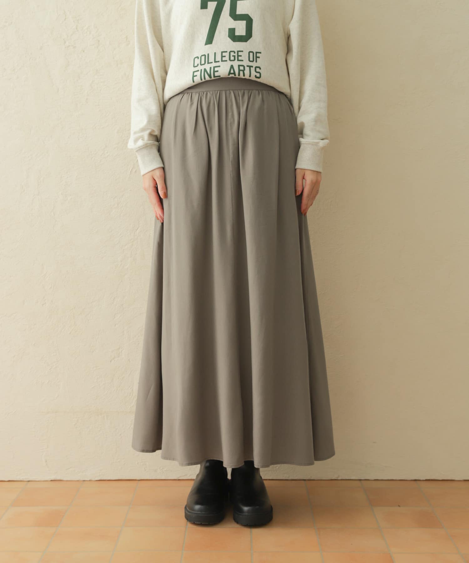 KHAKI