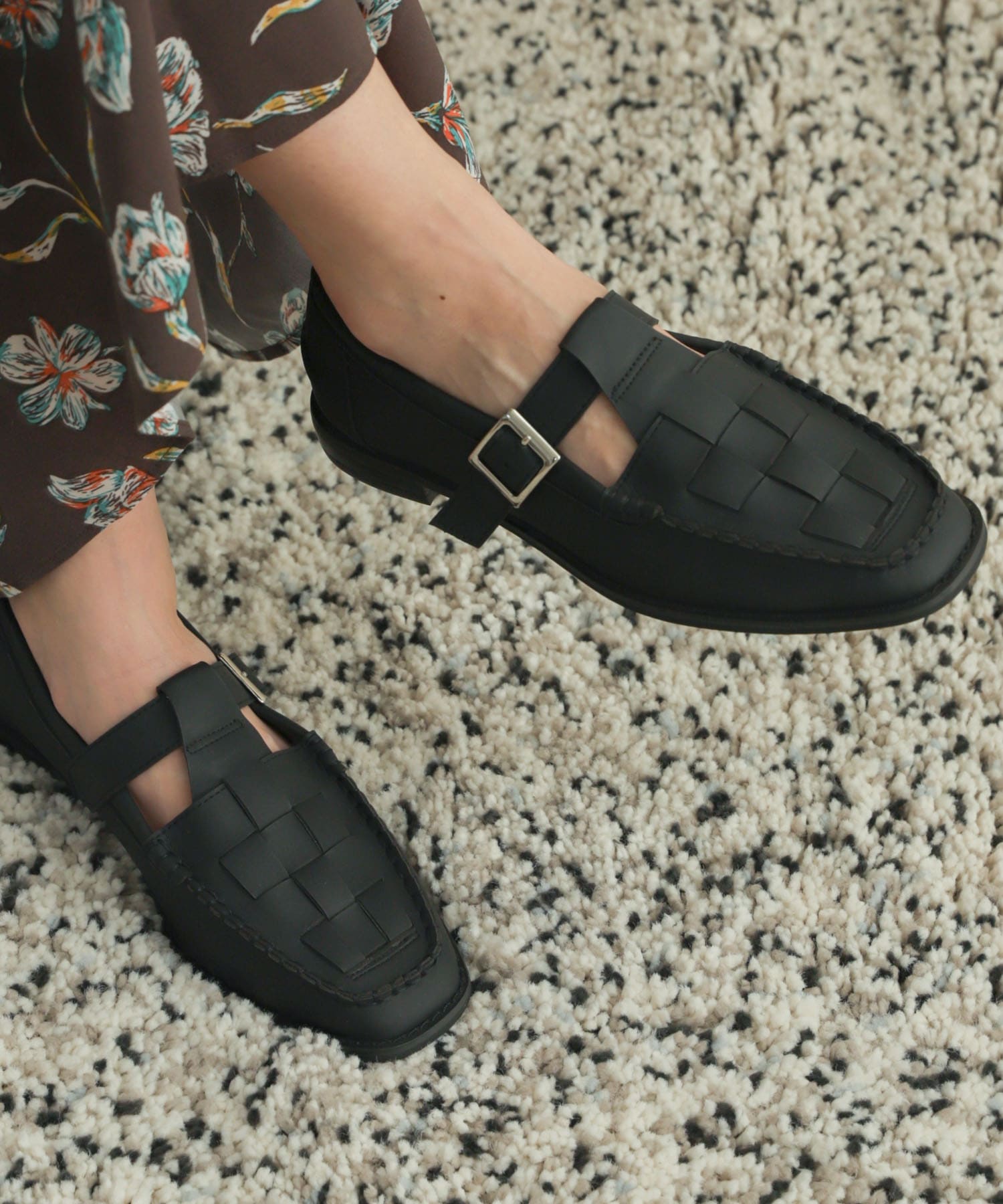 メッシュTストラップシューズ BLACK 36