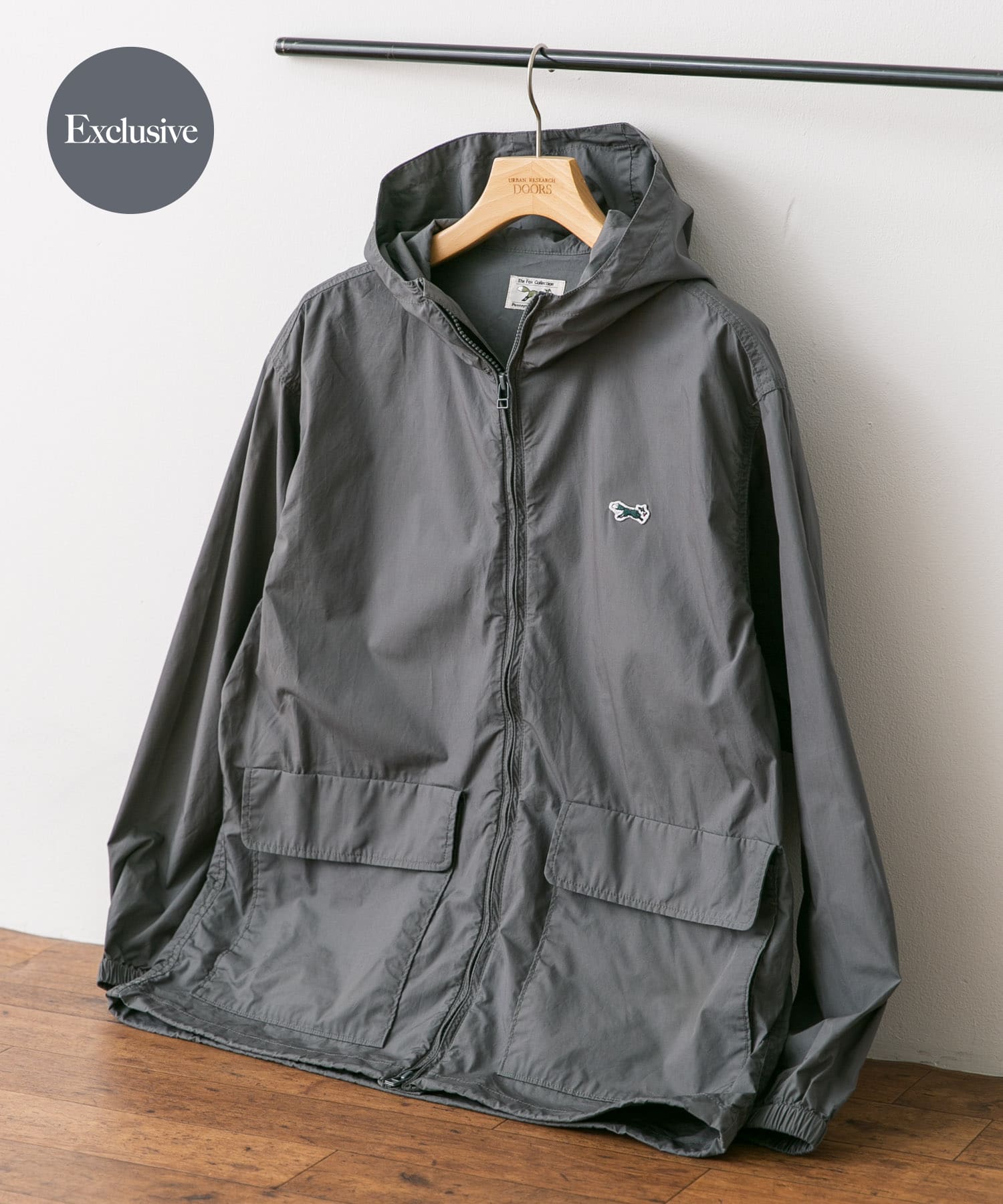 『別注』PENNEYS×DOORS　THE FOX カラージップパーカー CHARCOAL S