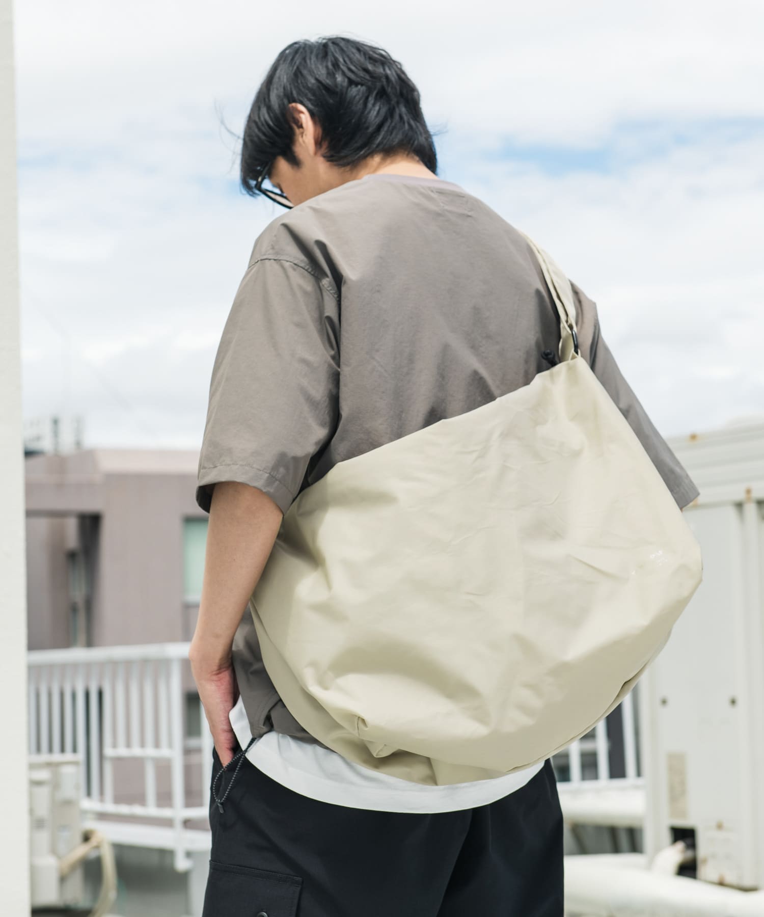 『撥水』『別注』YAKPAK×DOORS　SHOULDER BAG GREIGE 2 -