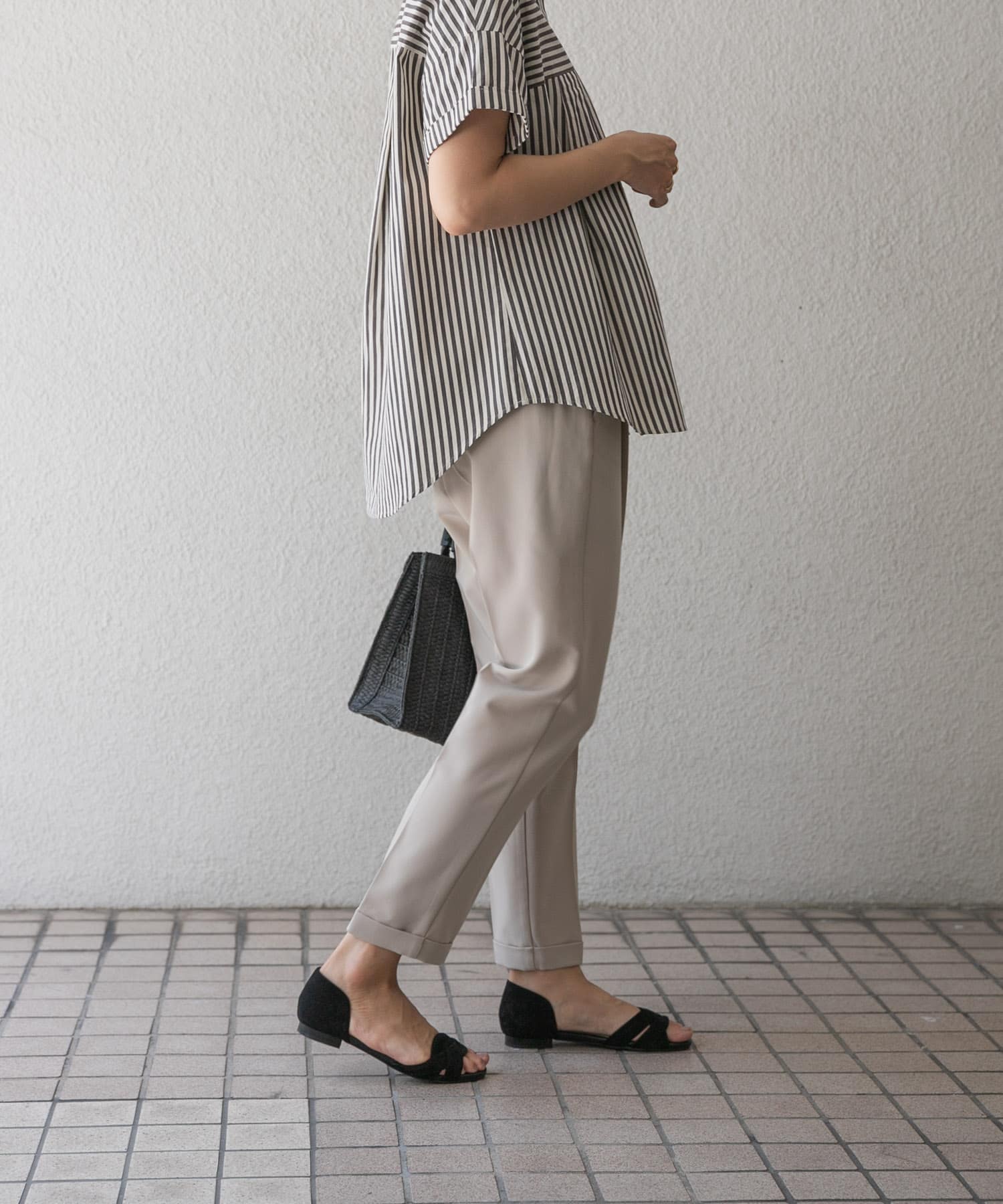 L.BEIGE