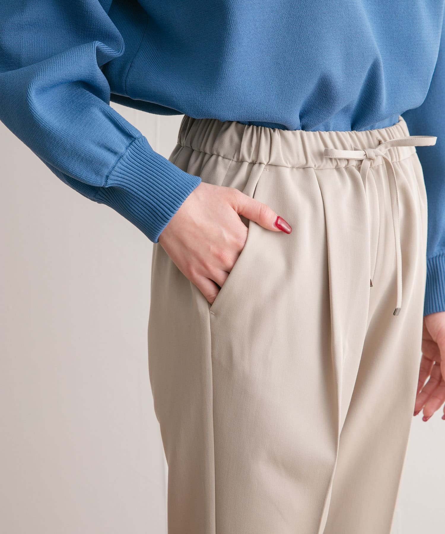 L.BEIGE