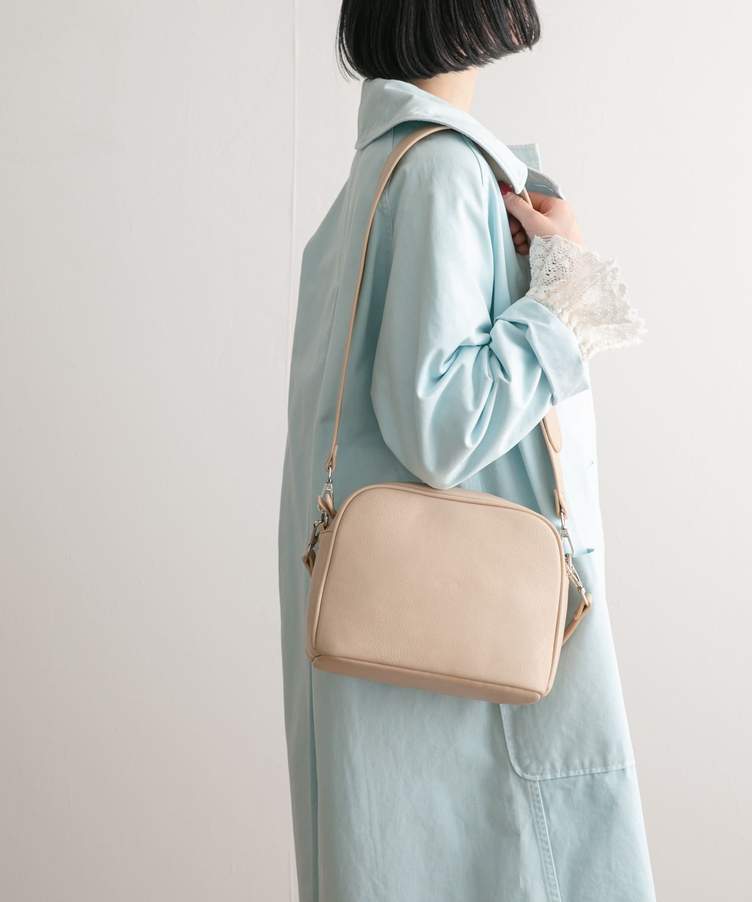 L/BEIGE