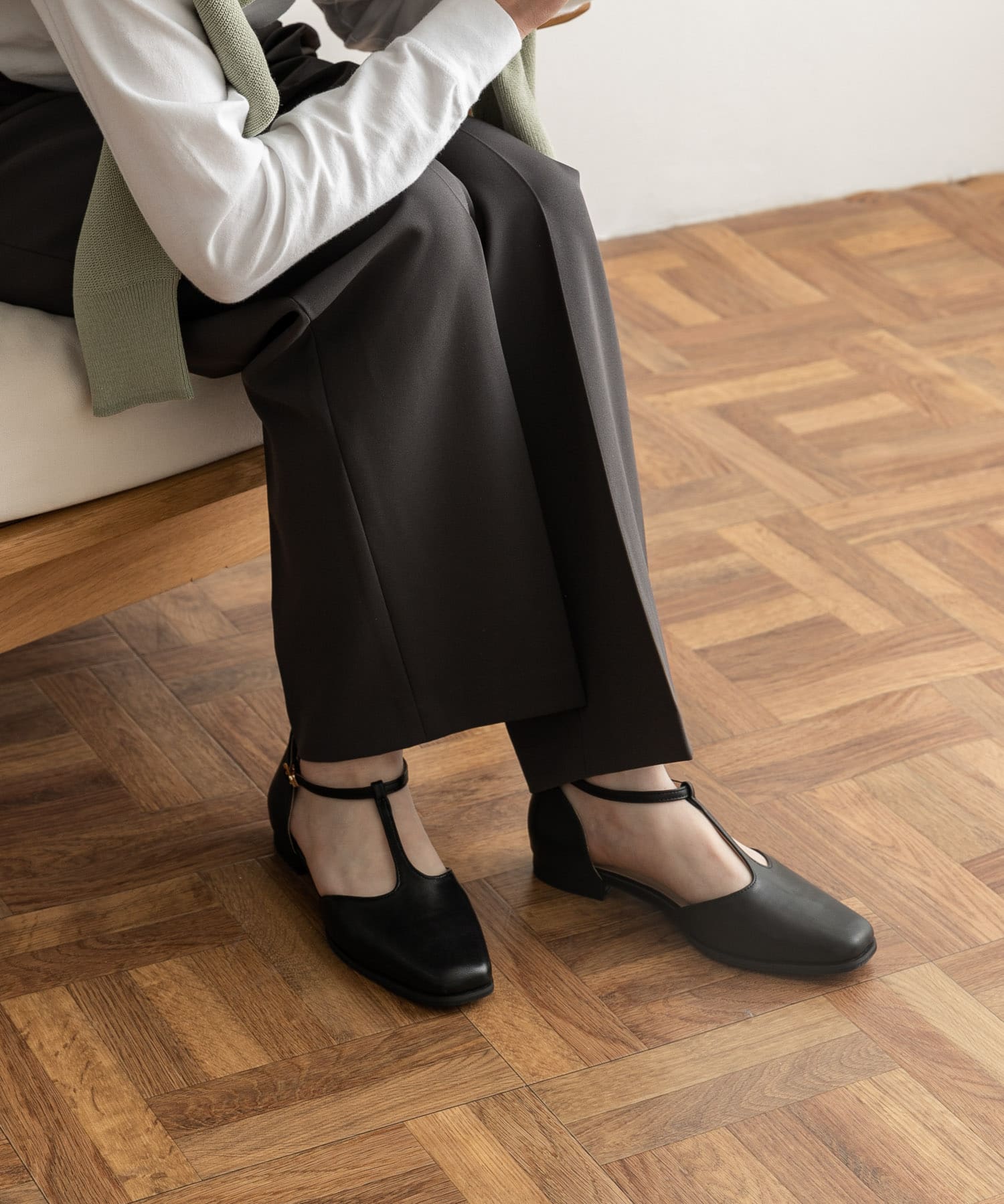 Tストラップパンプス BLACK 36