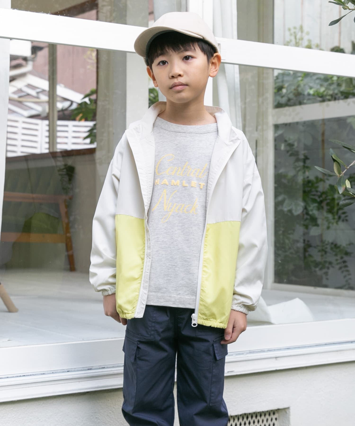 最終値下げ！！mainstory ロゴロンT 親子サイズ　新品 親子リンク』ロゴプリントロンTシャツ(KIDS)(105 OFF×BLK): キッズ