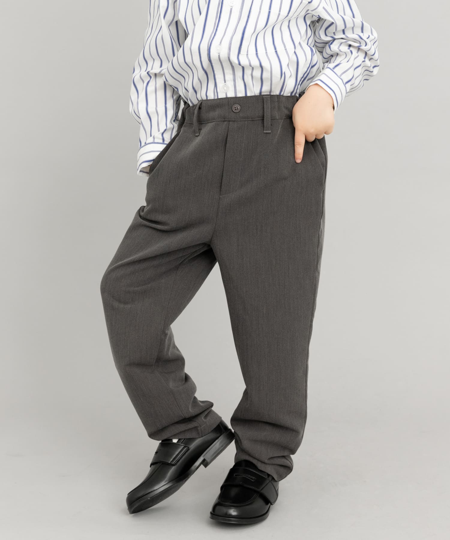 GRAY