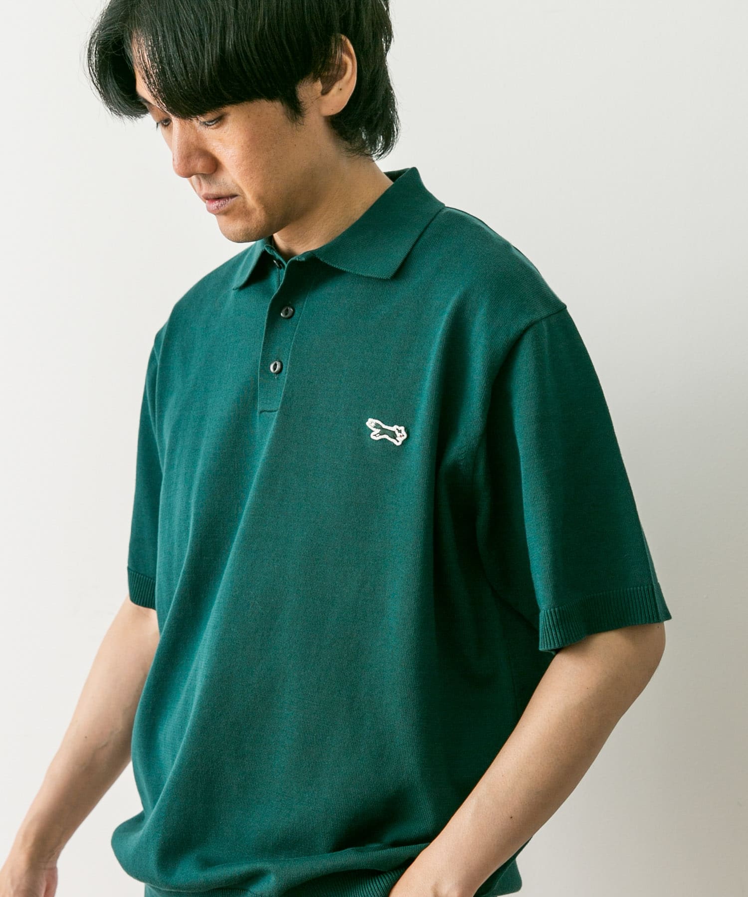 GREEN