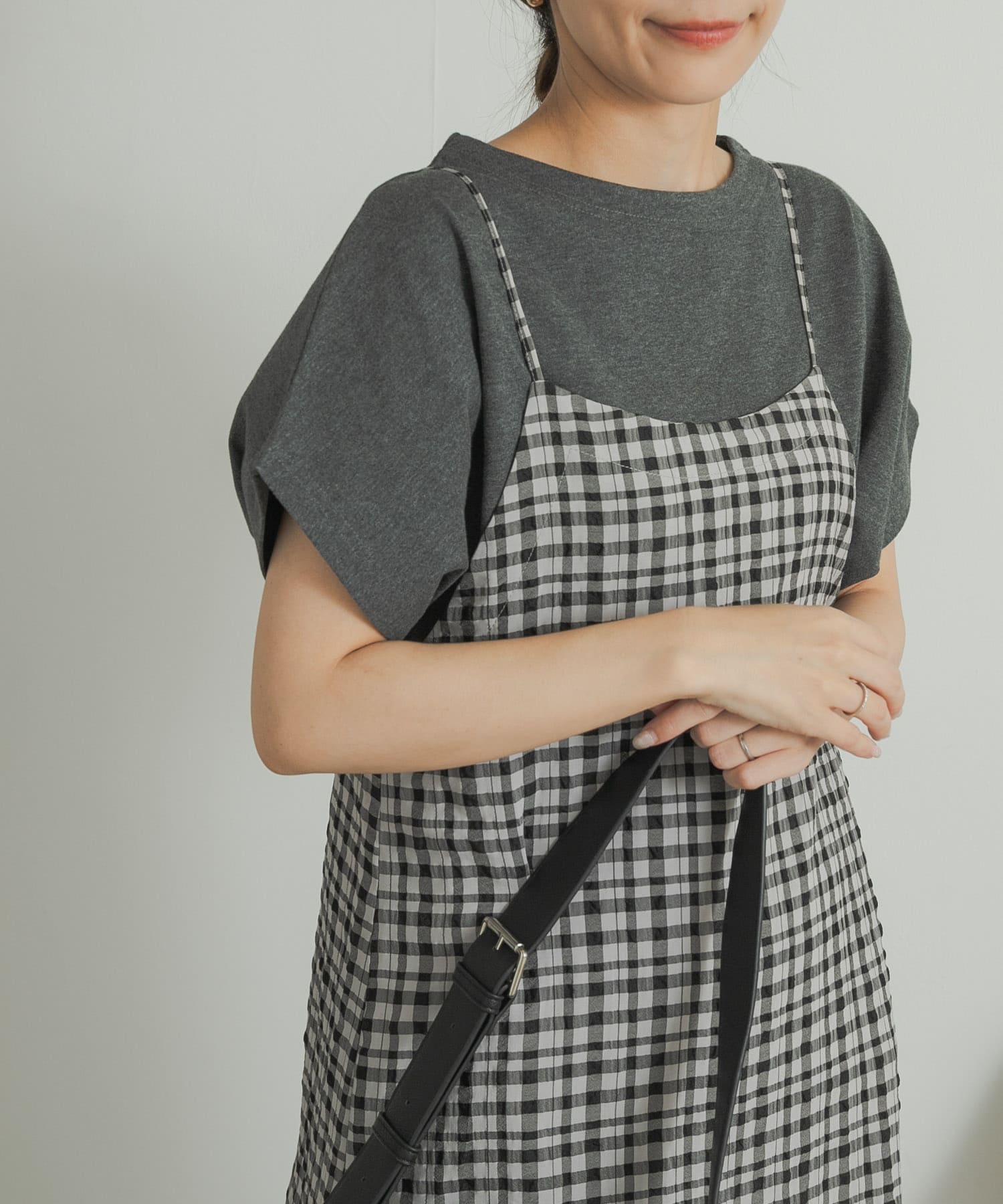 TOP GRAY