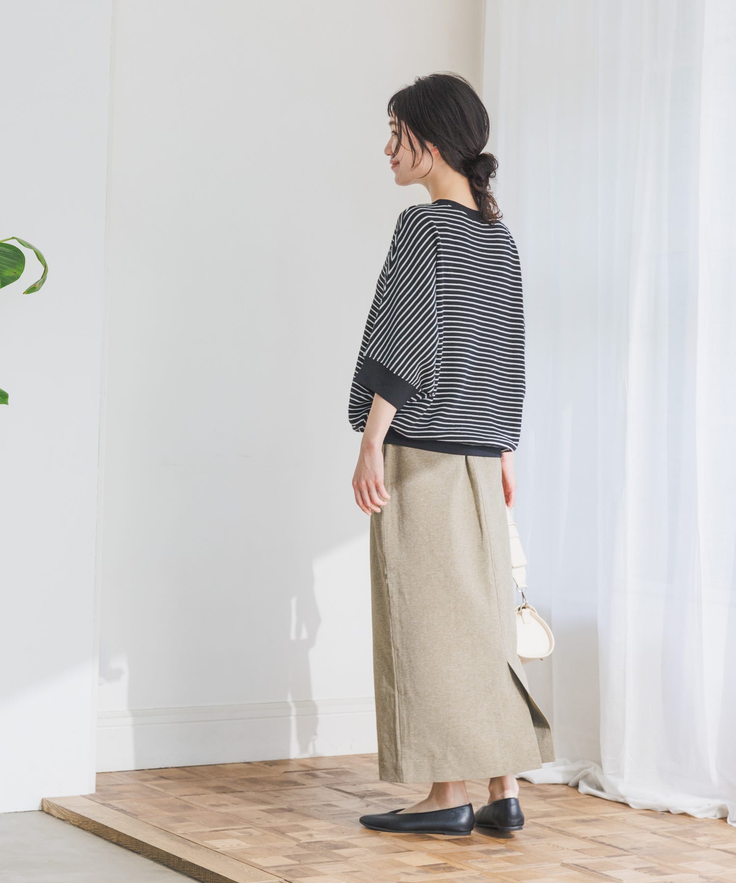 タックフライスワイドTシャツ(M BLK×OFF): トップス｜URBAN RESEARCH