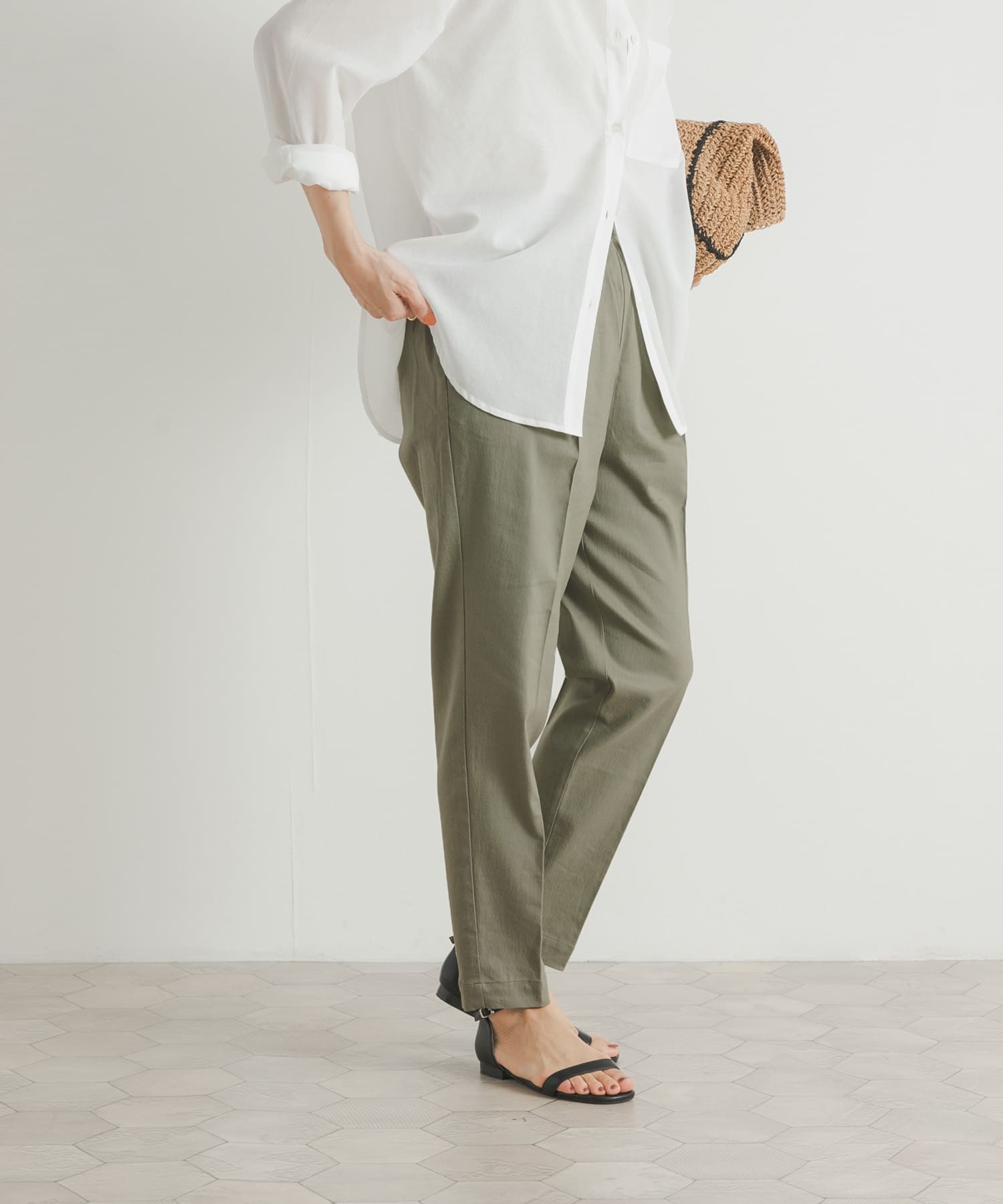 KHAKI