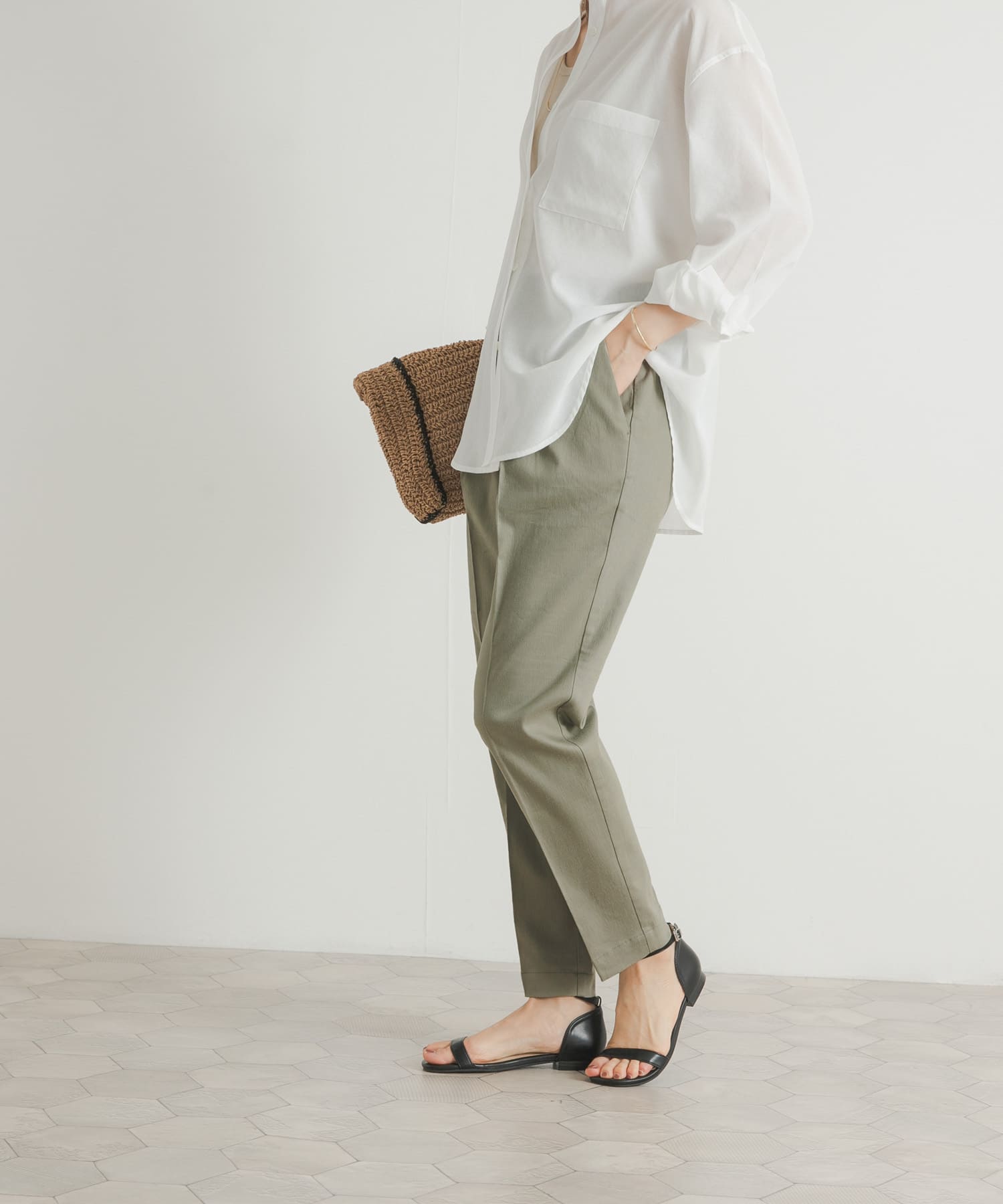 KHAKI