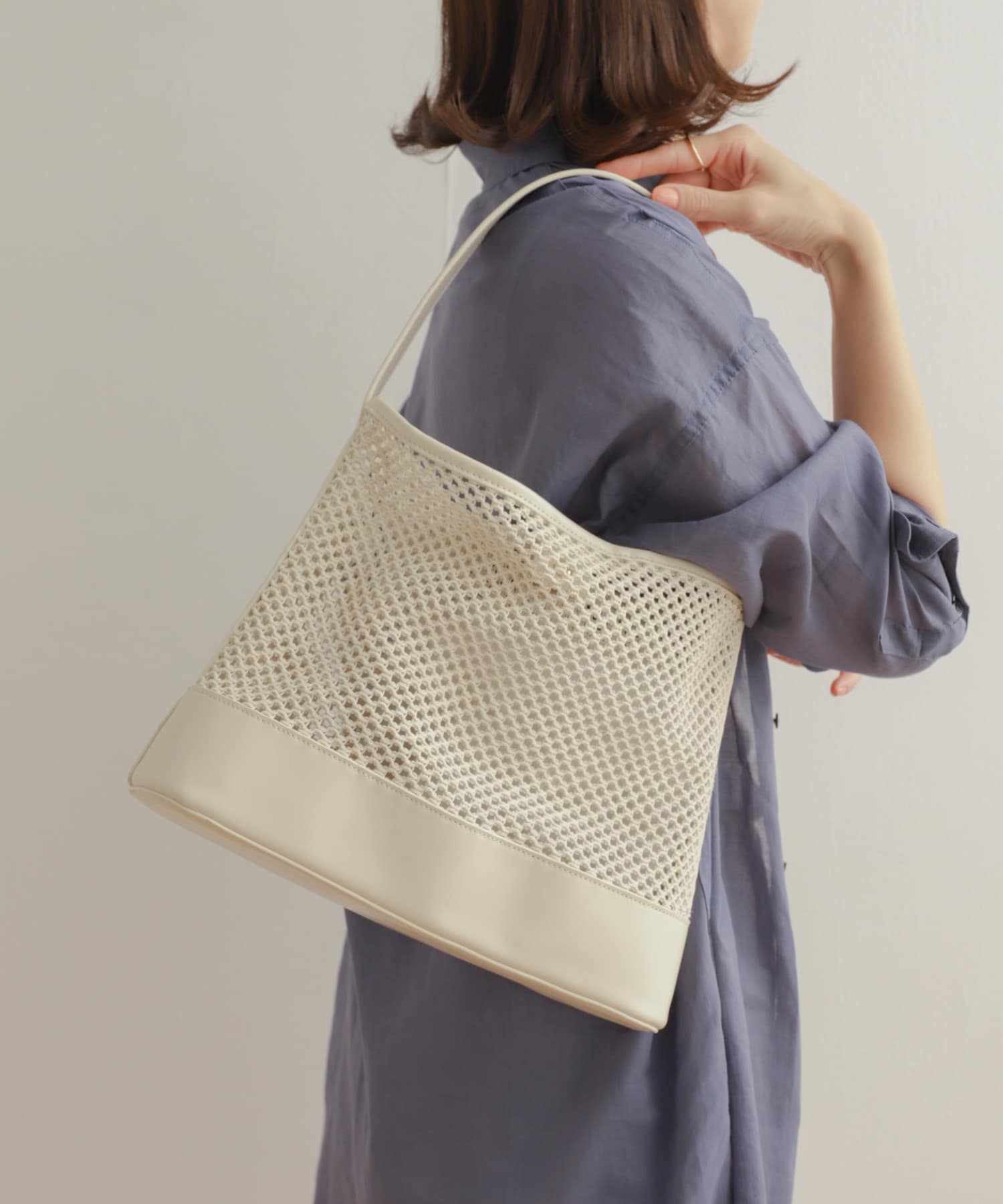 メッシュワンショルダーバッグ IVORY -