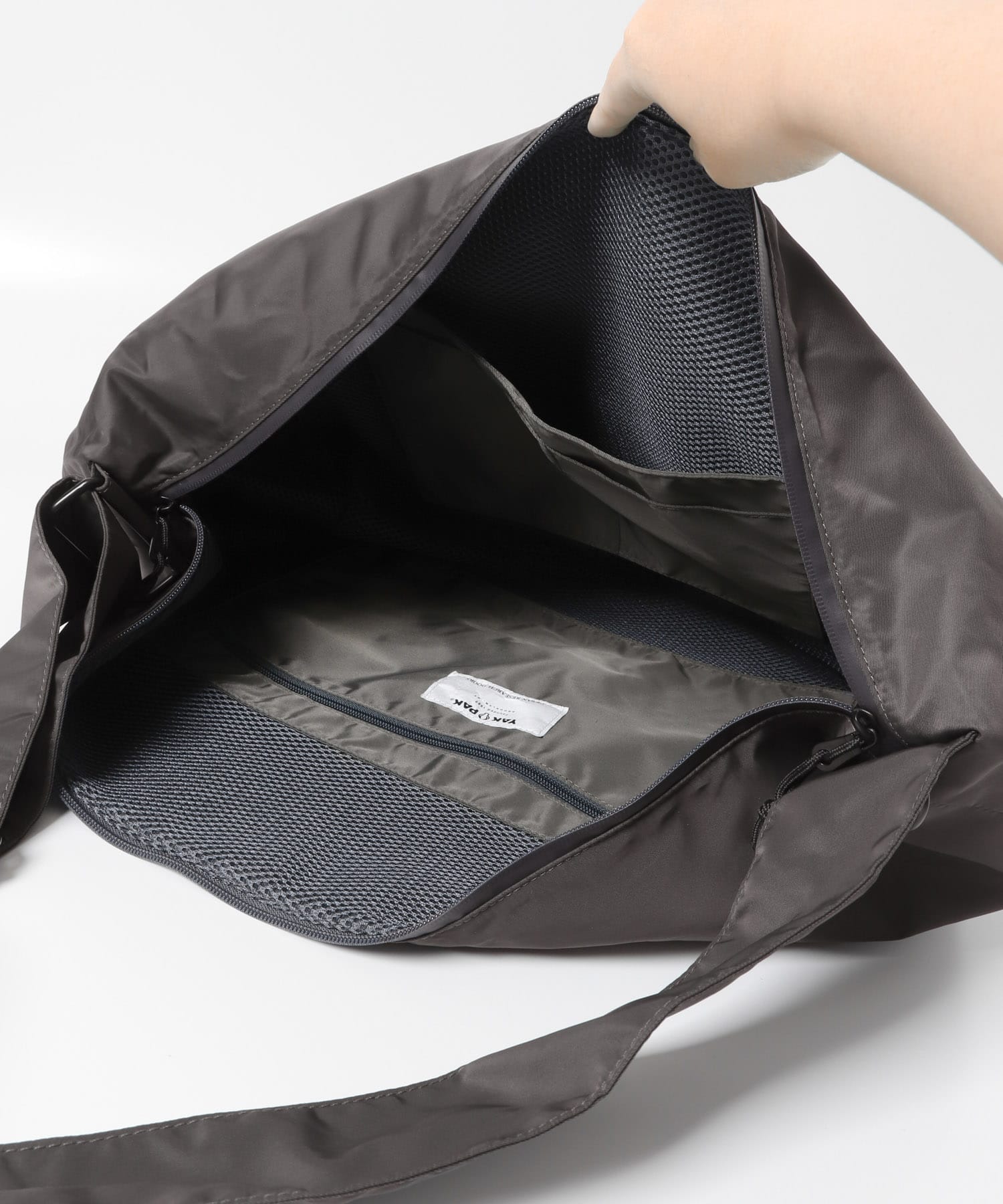 『別注』YAKPAK×DOORS　SHOULDER BAG CHARCOAL -