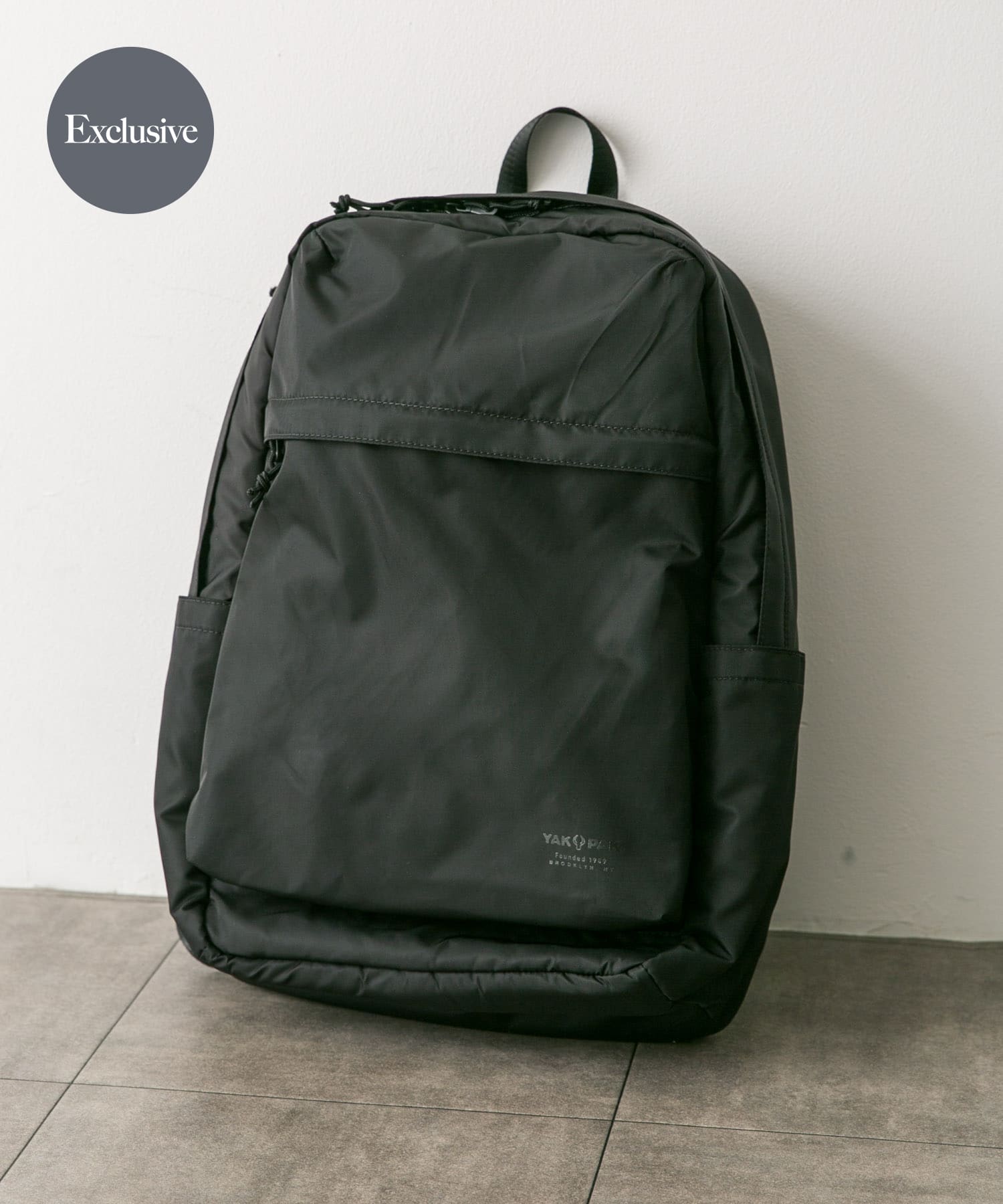 別注』YAK PAK×DOORS バックパック(- CHARCOAL): バッグ｜URBAN