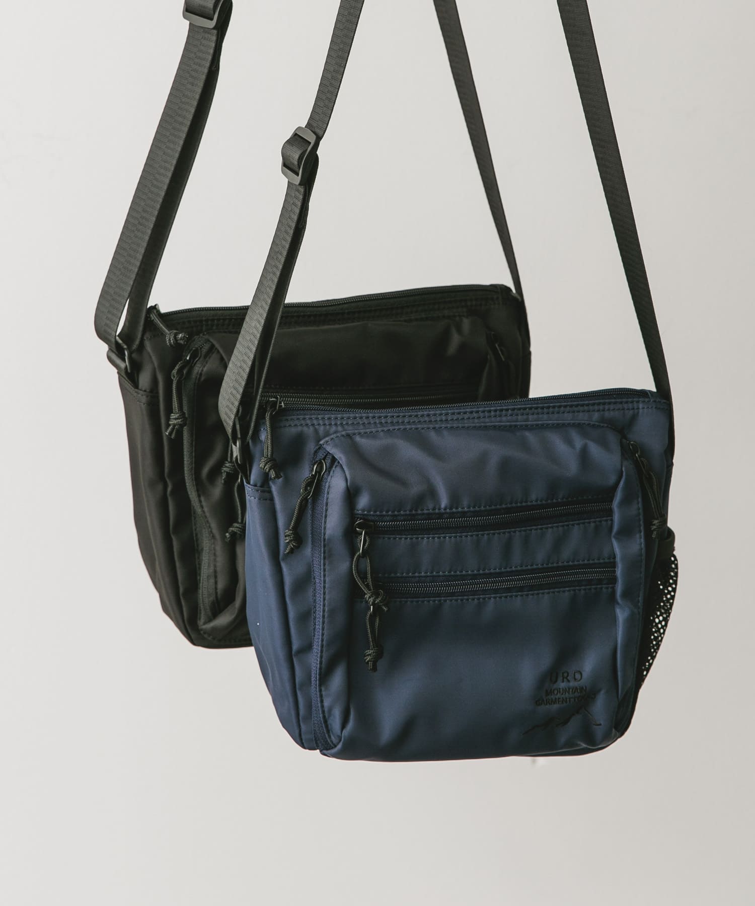 URD マルチポケットショルダーバッグ NAVY -
