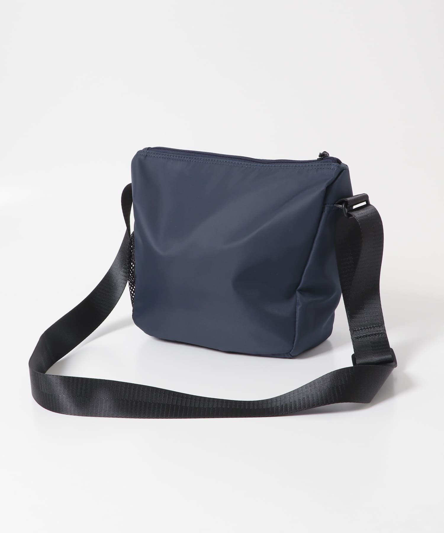 URD マルチポケットショルダーバッグ NAVY -