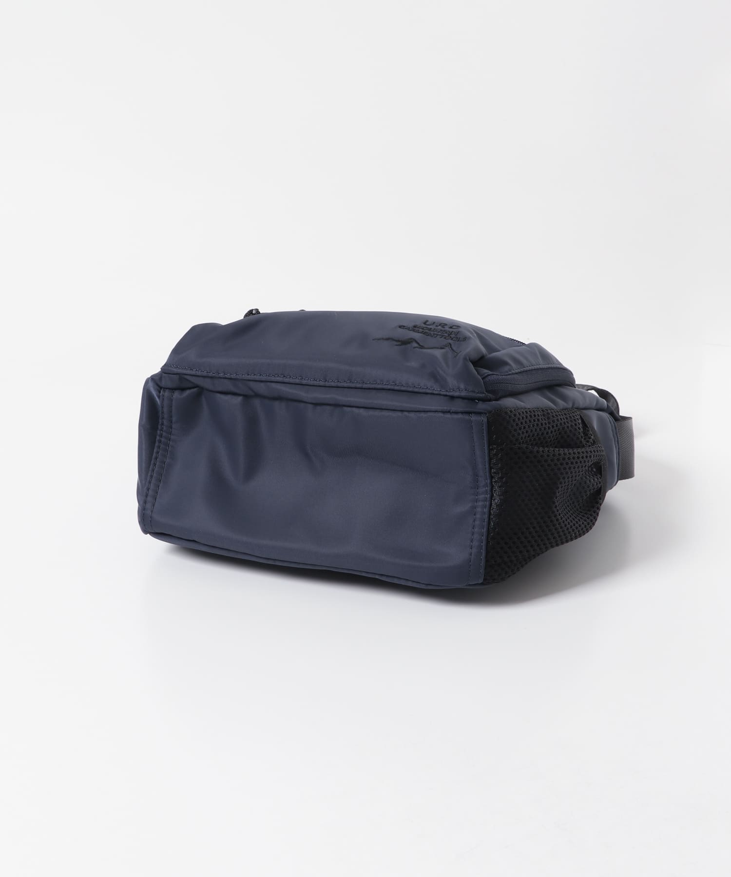 URD マルチポケットショルダーバッグ NAVY -
