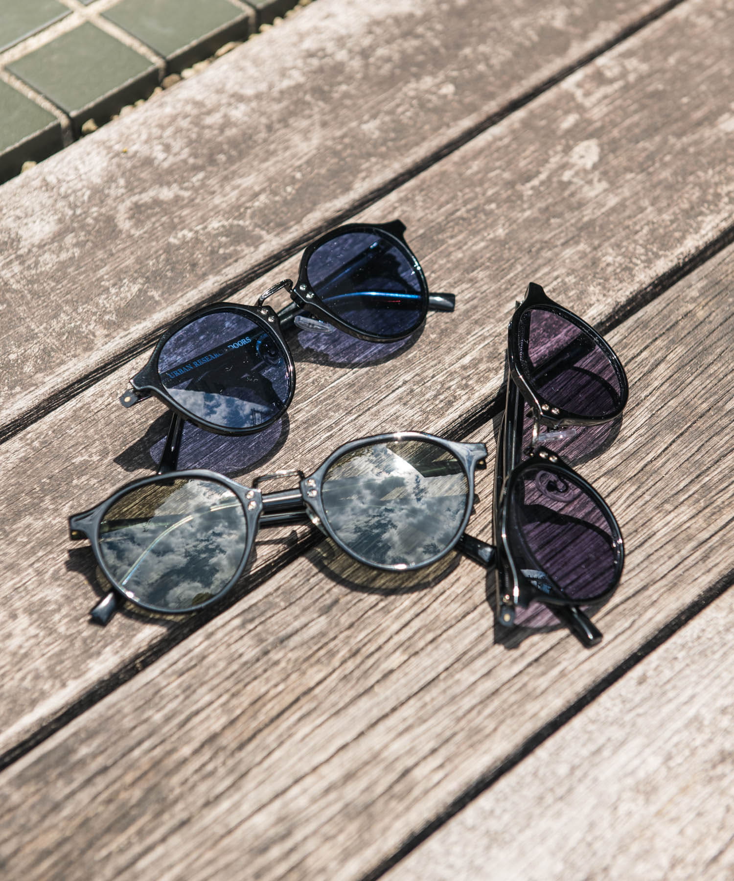 クラウンパント(調光&偏光レンズ) BLK/SMOKE -