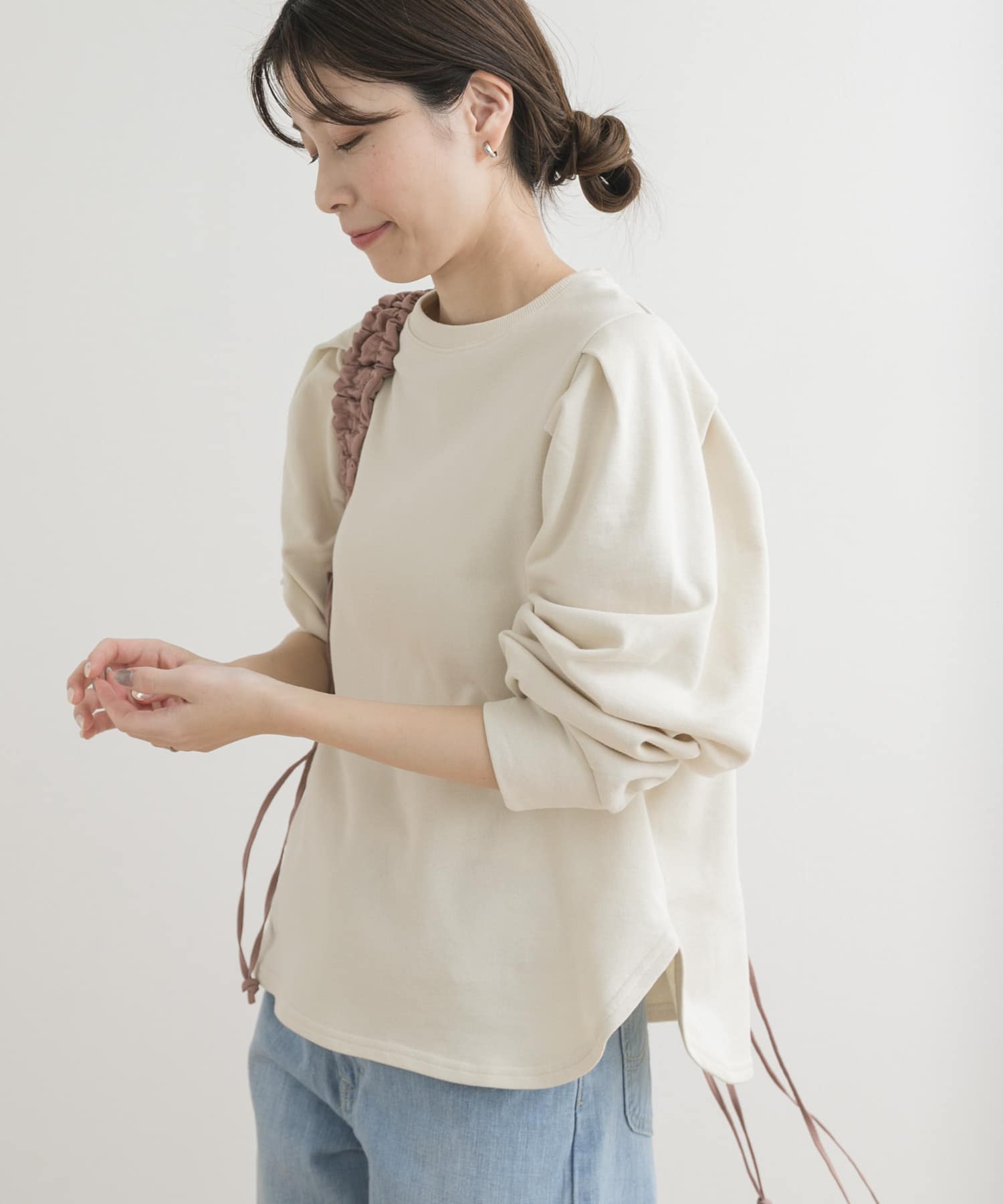 L.BEIGE