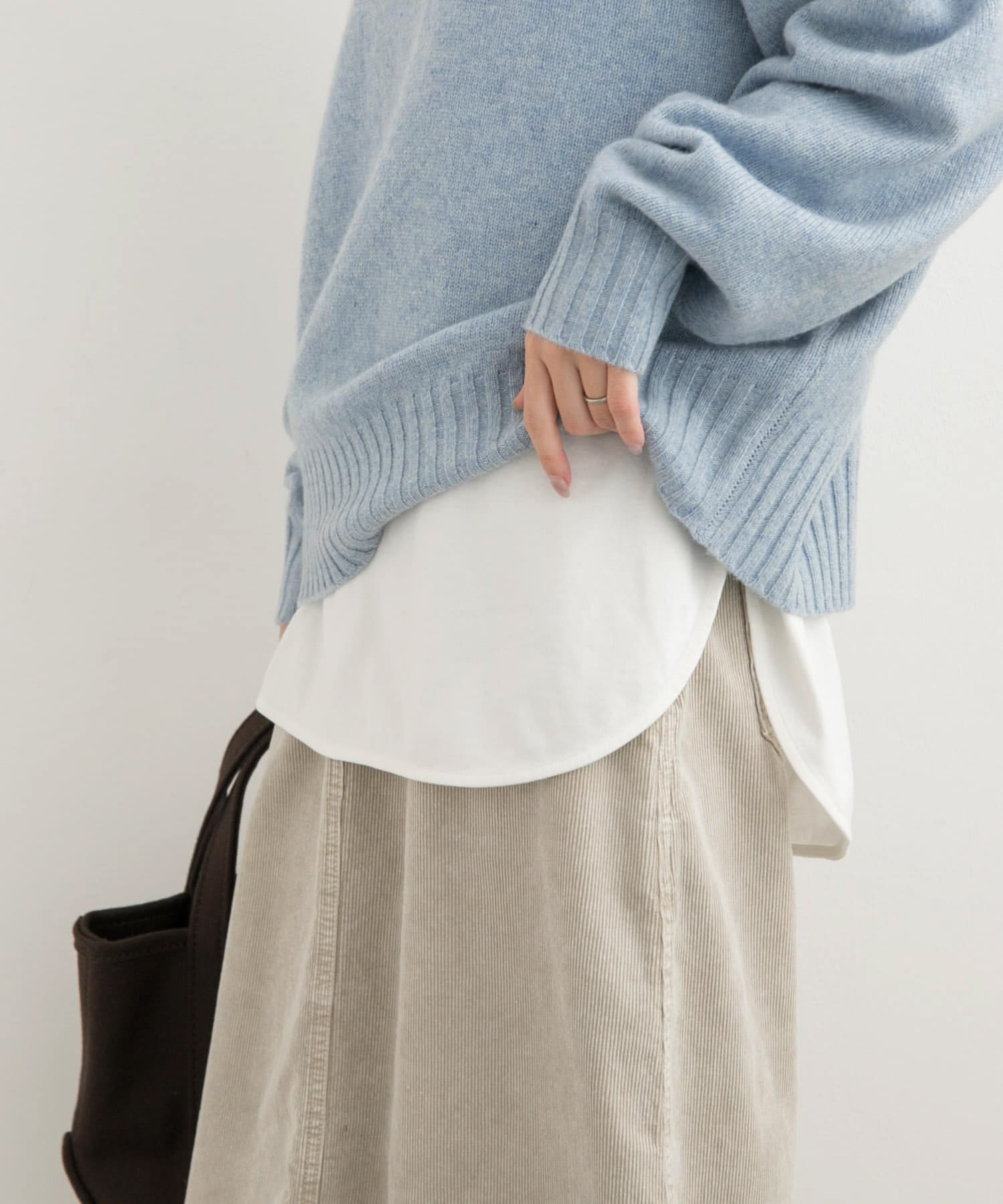OFF WHITE
