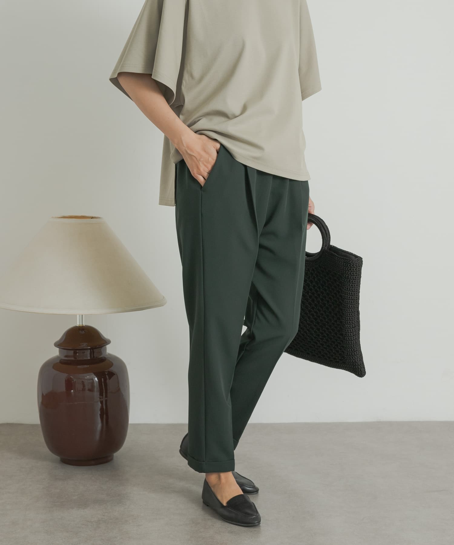 GREEN