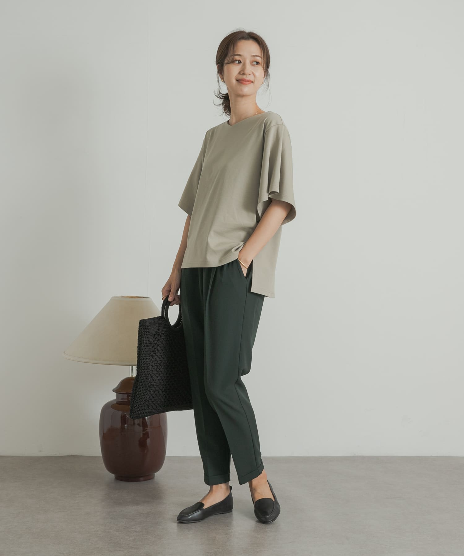 GREEN