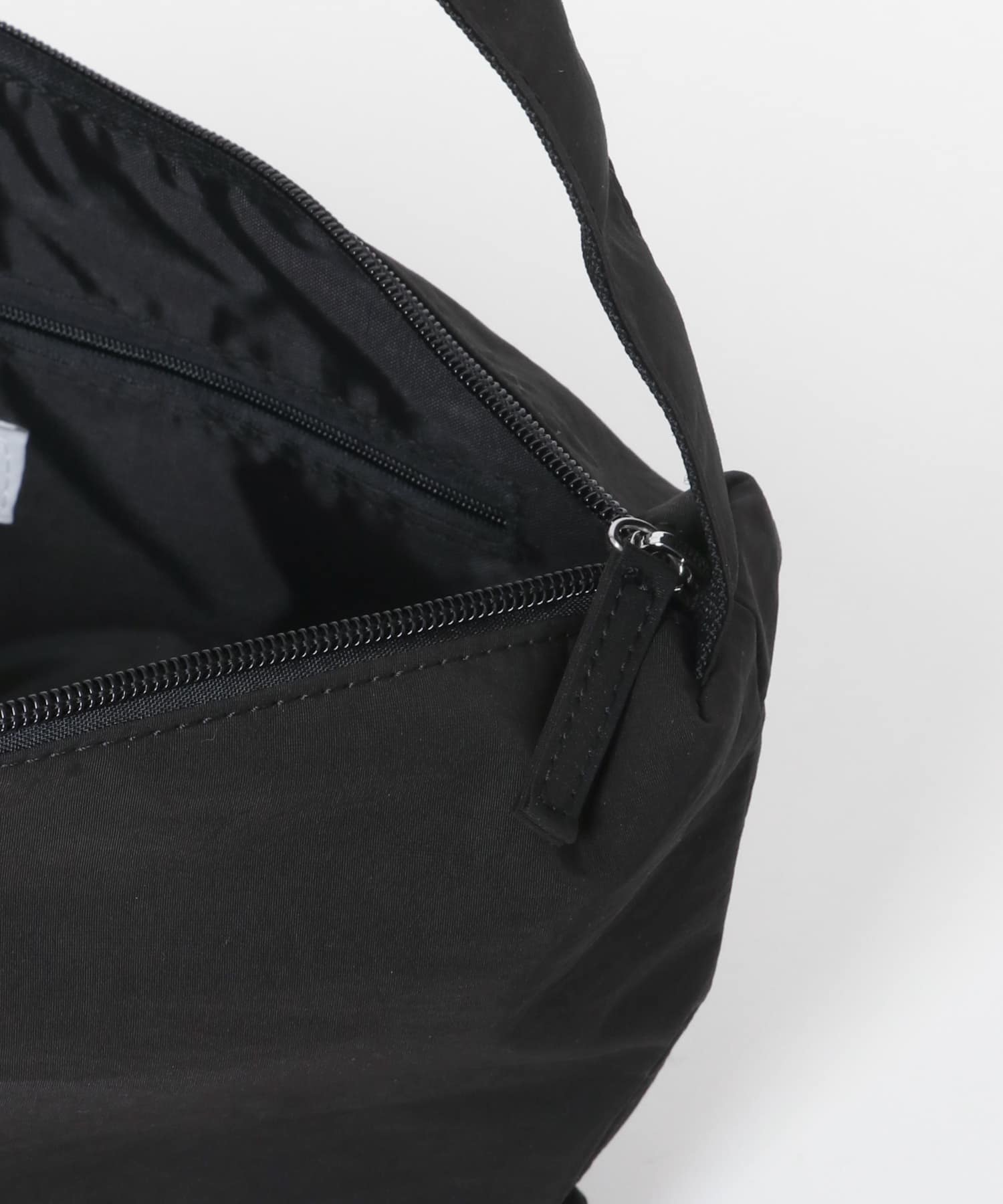 ウォッシャブルミニショルダーバッグ BLACK one