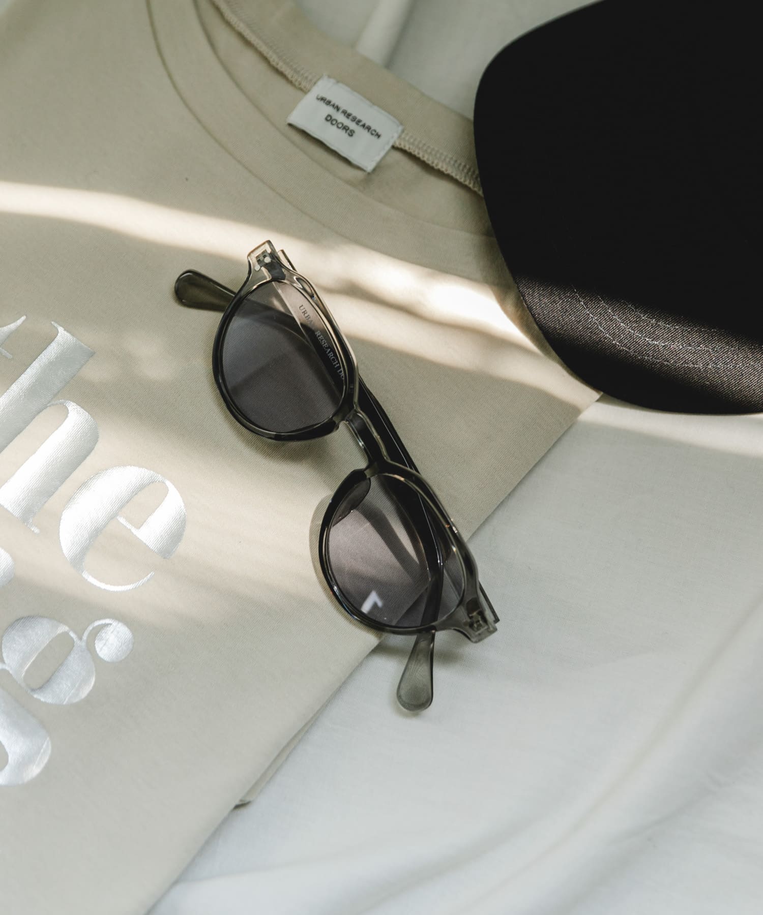 UVカットサングラス GRY×GRY one