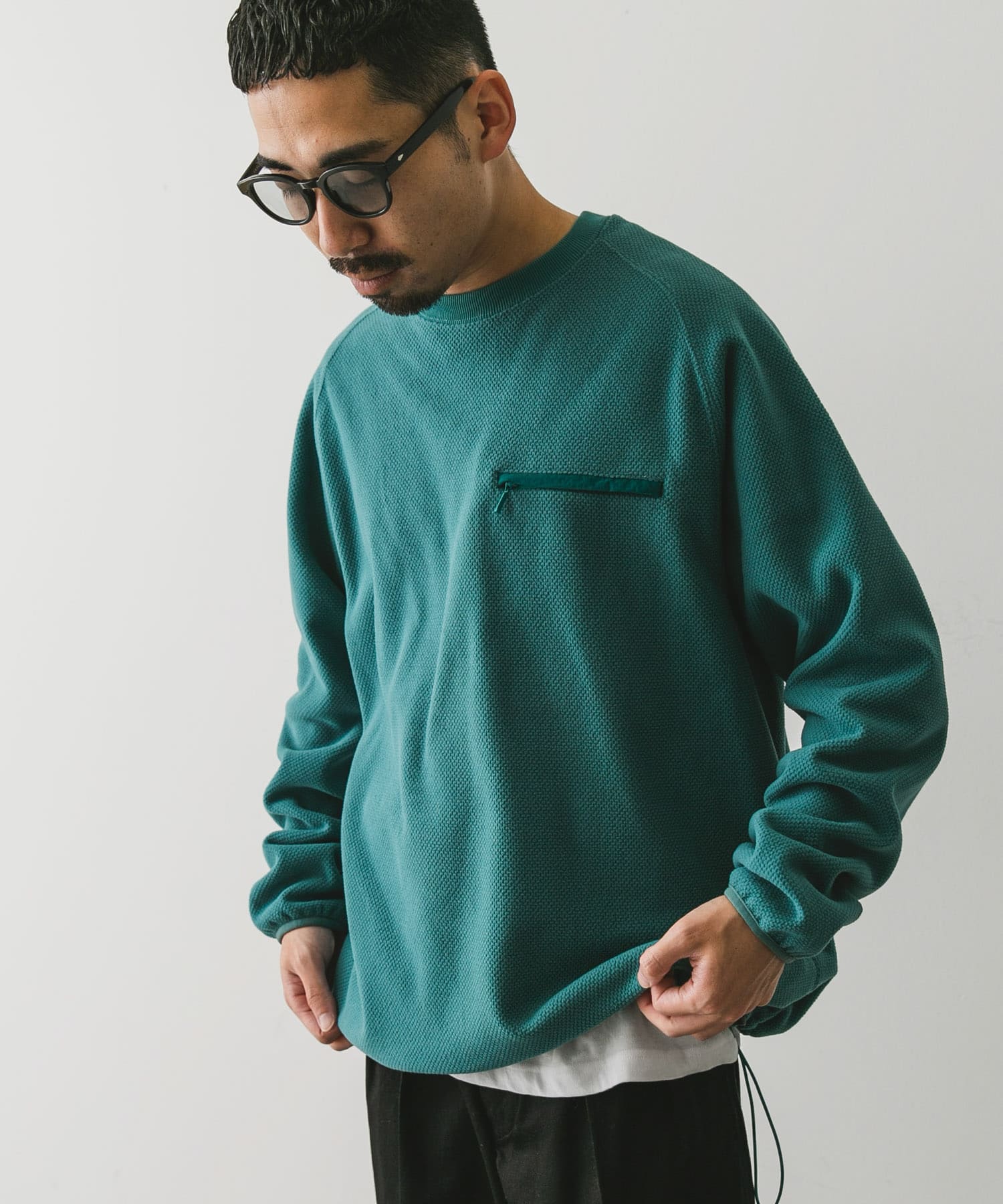 BLUE GREEN
