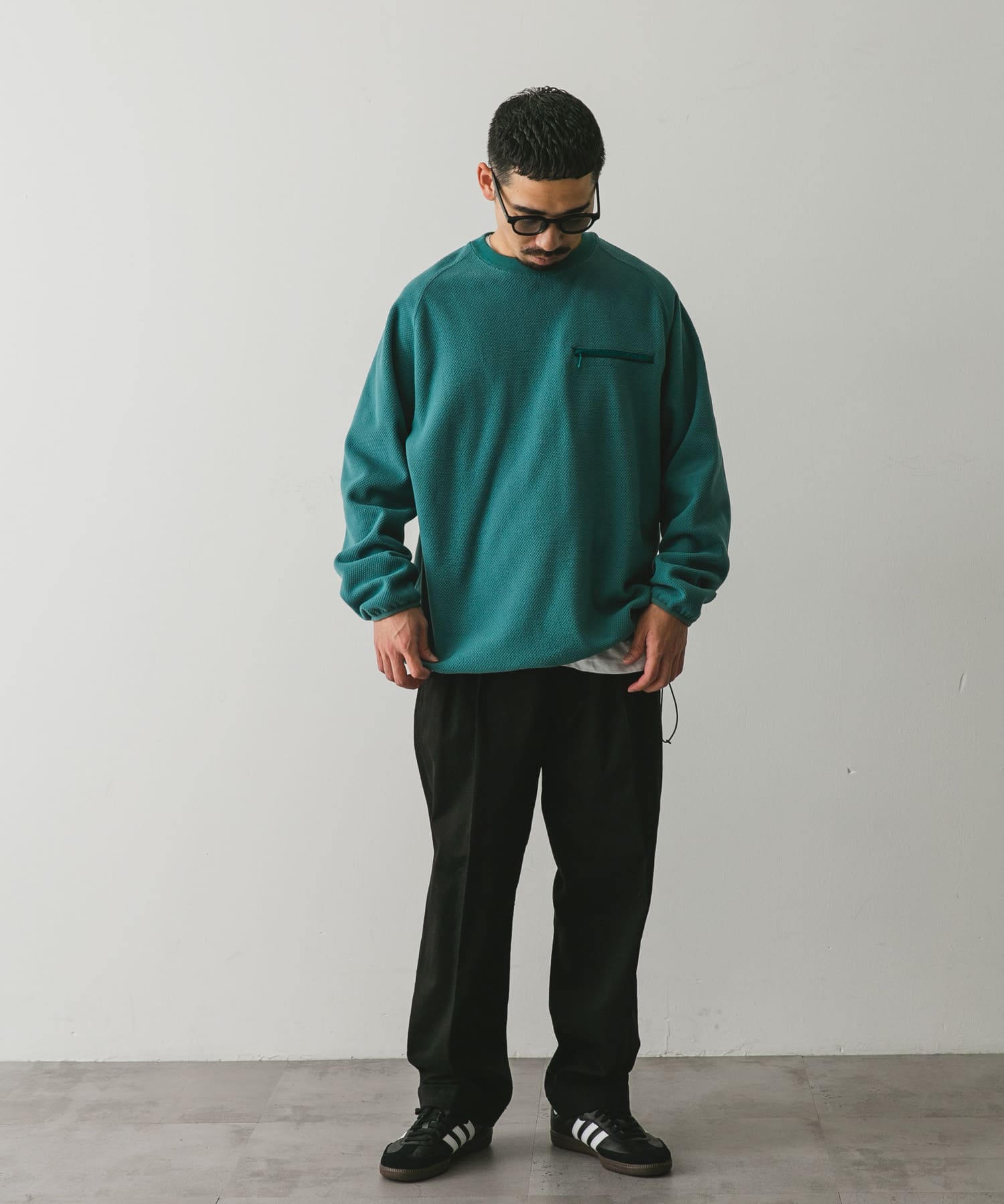 BLUE GREEN