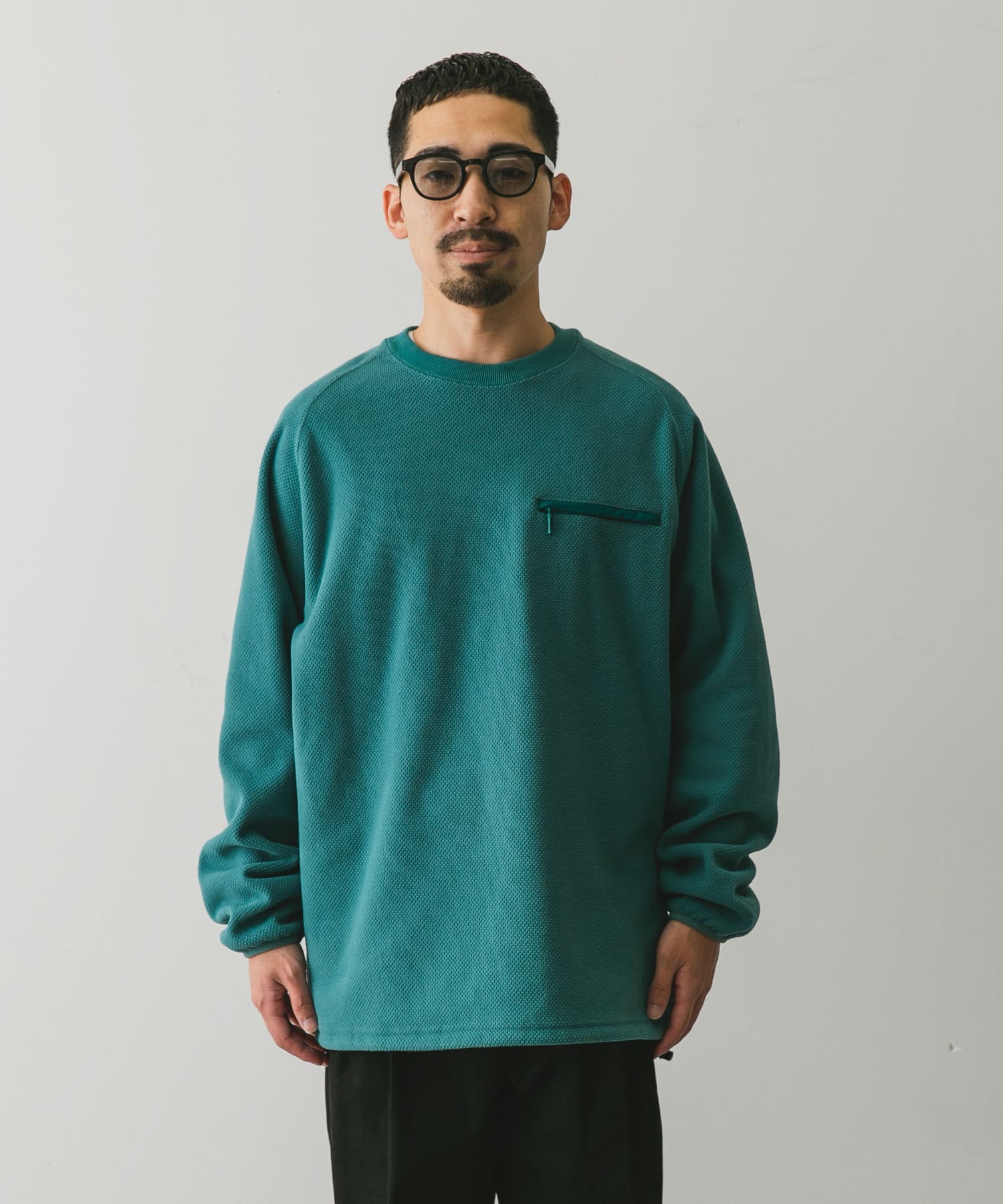 BLUE GREEN