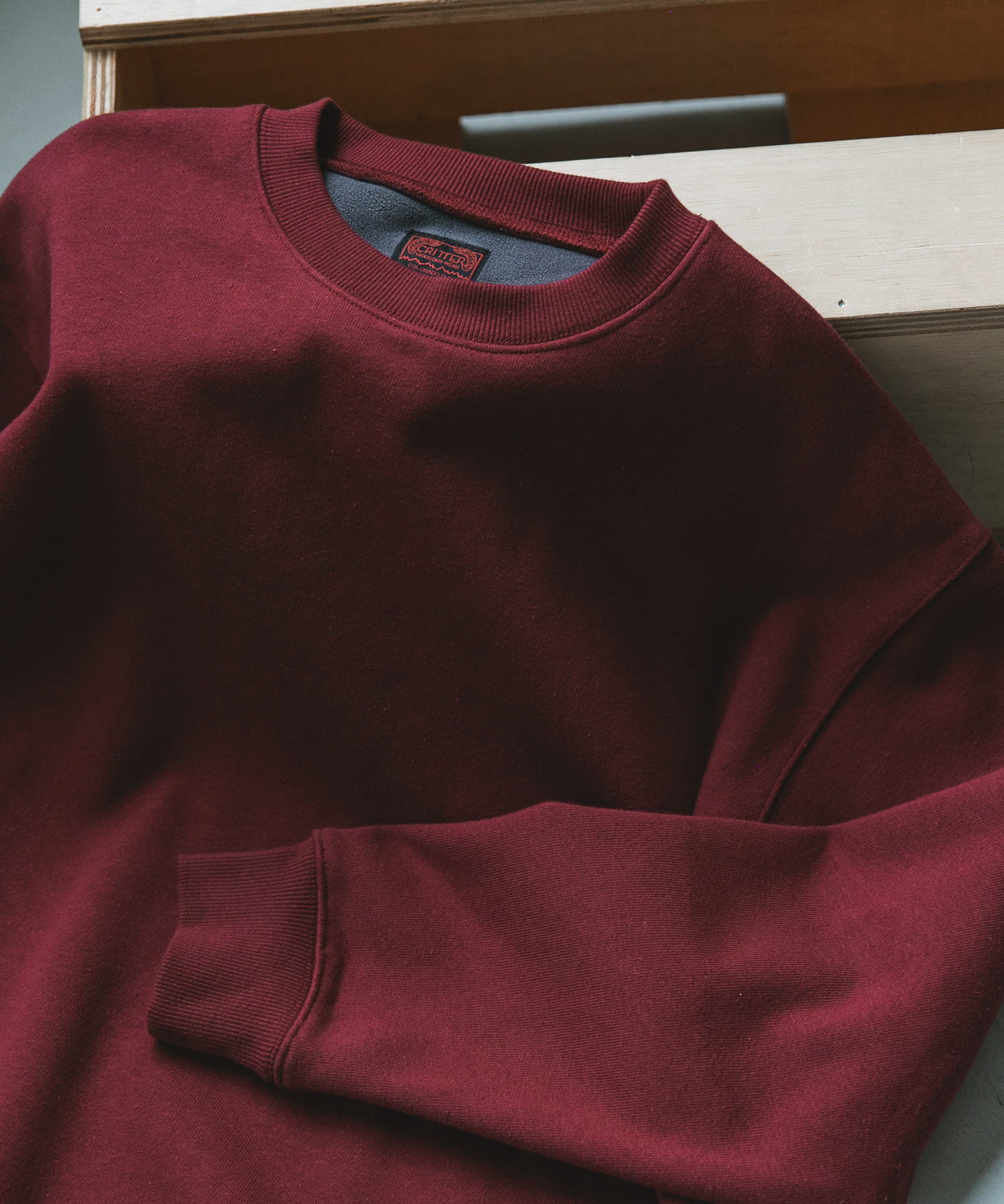CRITTER MOUNTAIN スウェット(M BURGUNDY): トップス｜URBAN RESEARCH