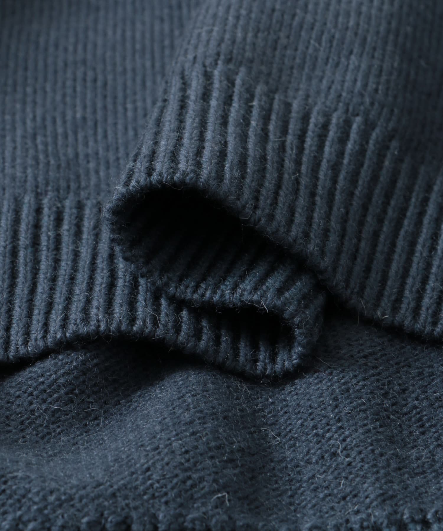 『XLサイズ/WEB限定』チュニジアウール クルーネック ニット BLUE M