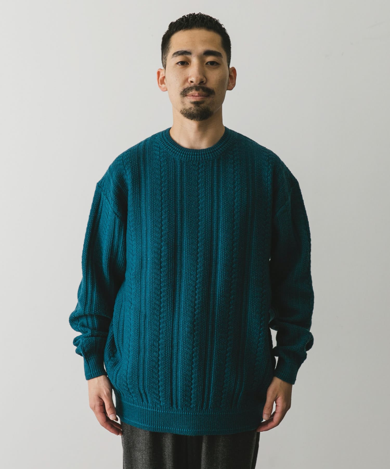 GREEN