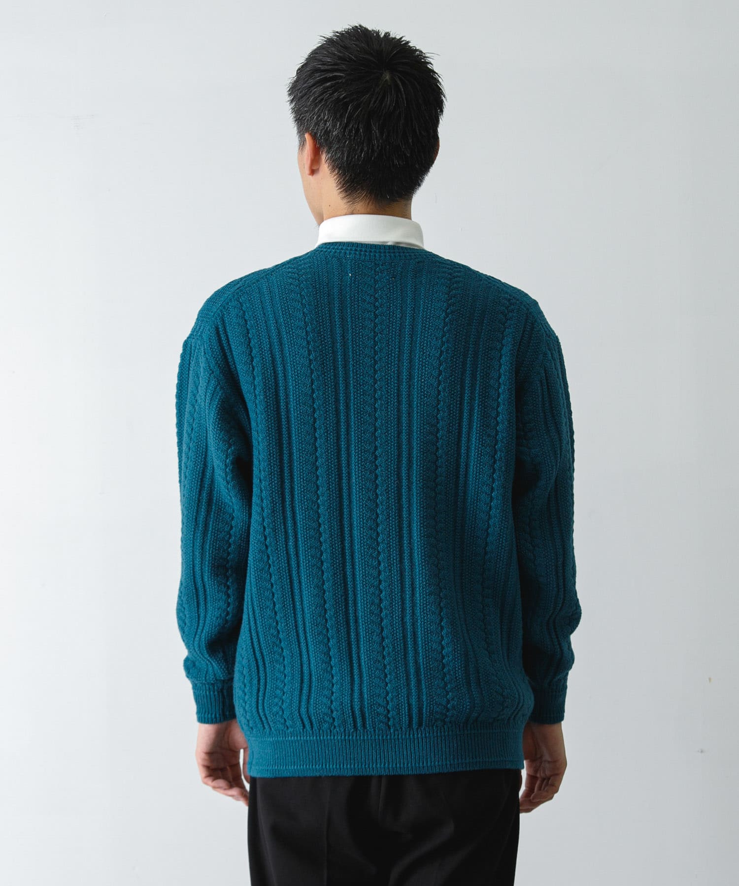 GREEN