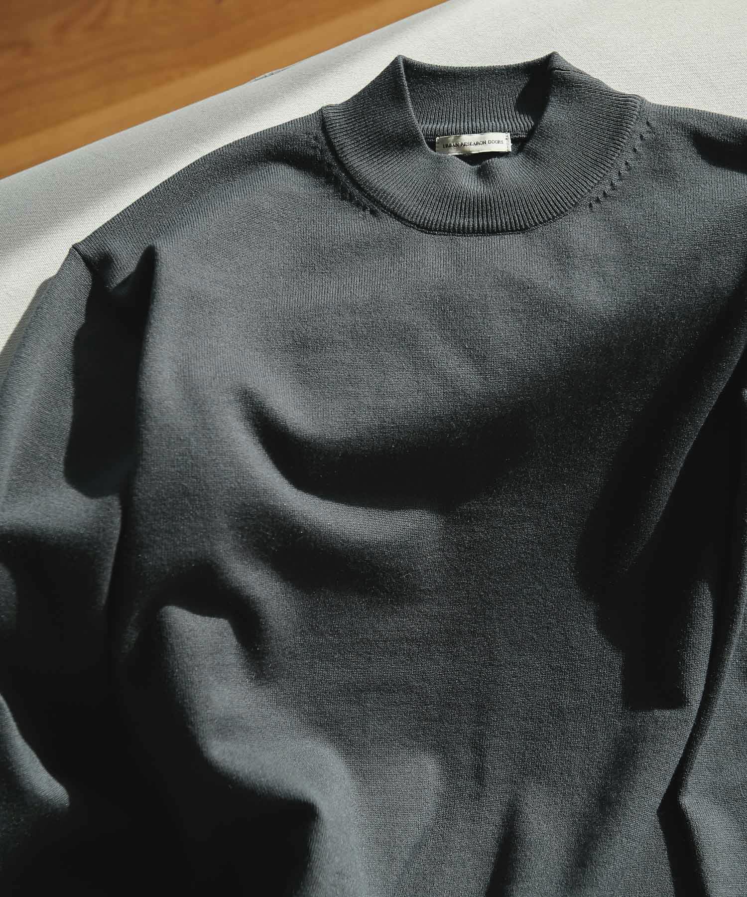『UR TECH 200日ニット』モックネックプルオーバー C.NAVY L