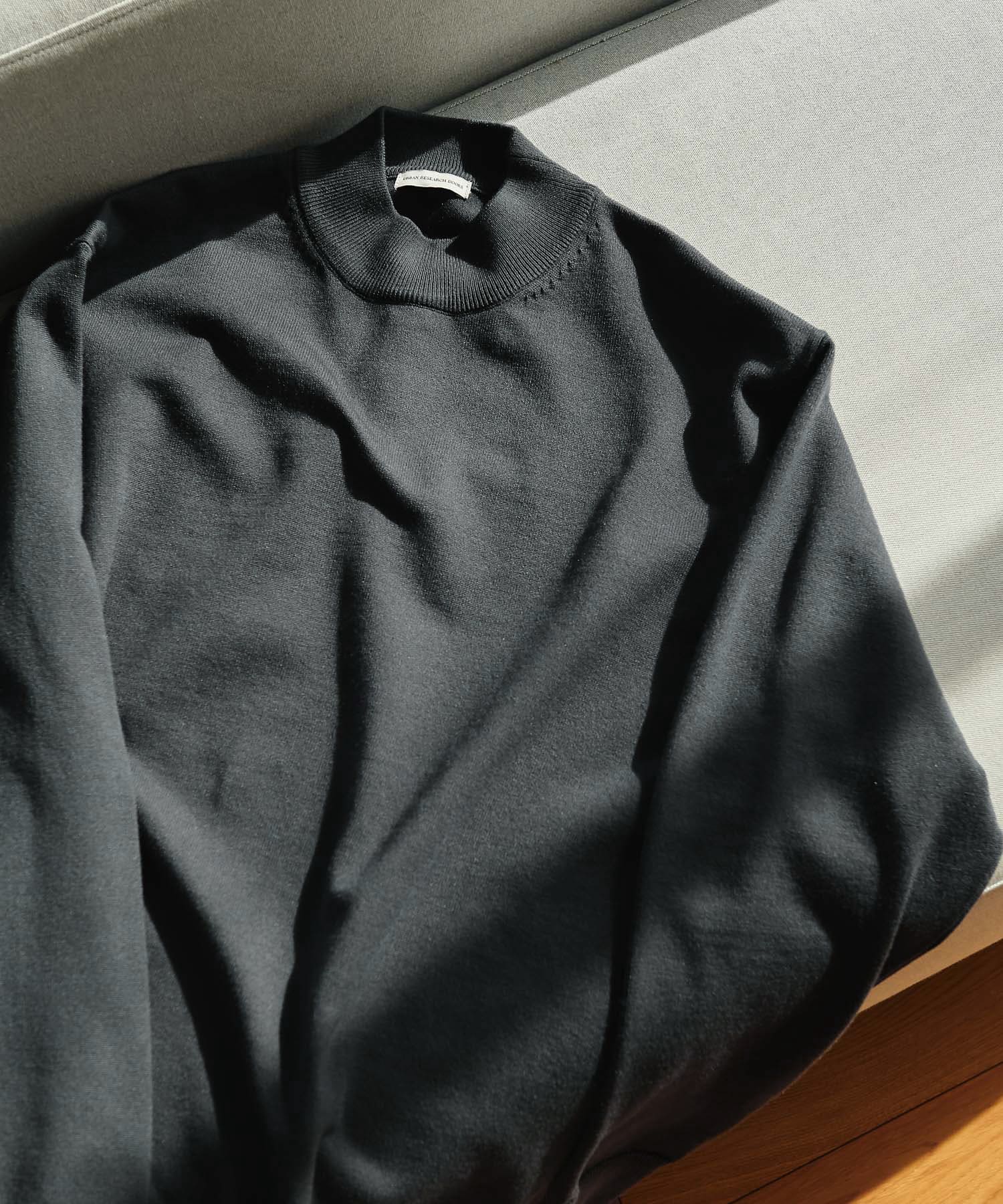 『UR TECH 200日ニット』モックネックプルオーバー C.NAVY L