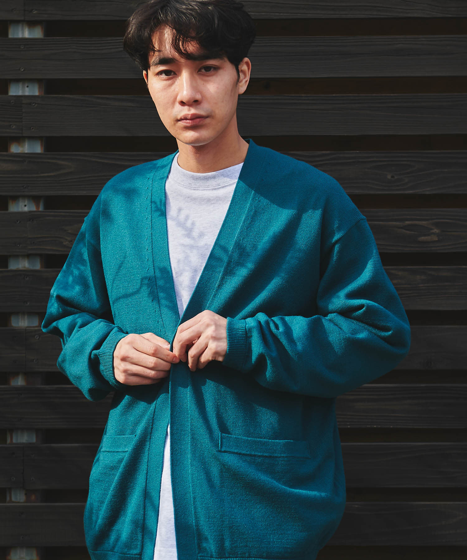 GREEN