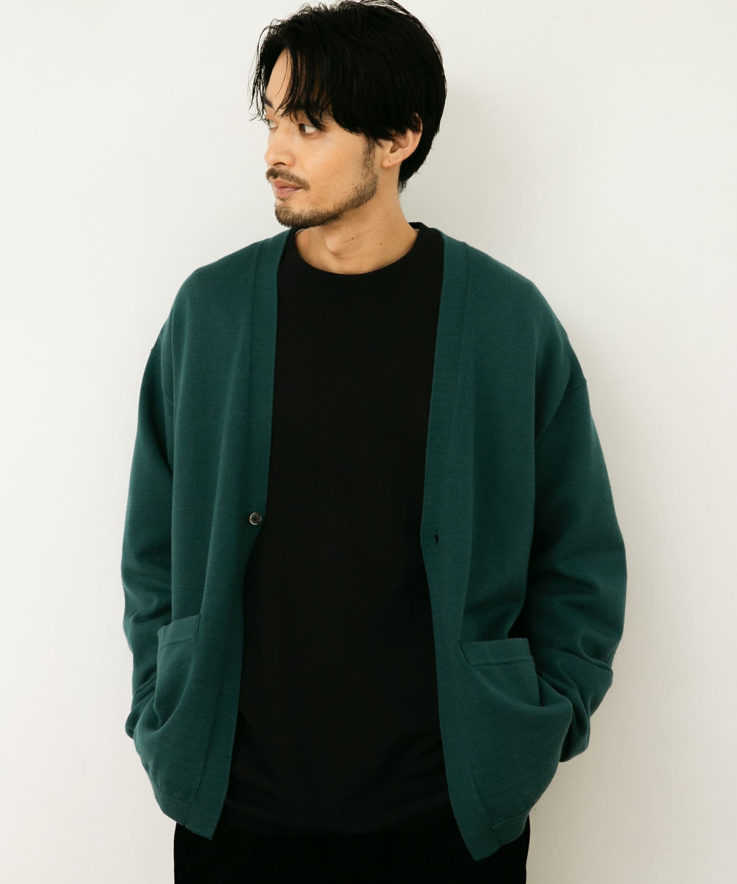 GREEN