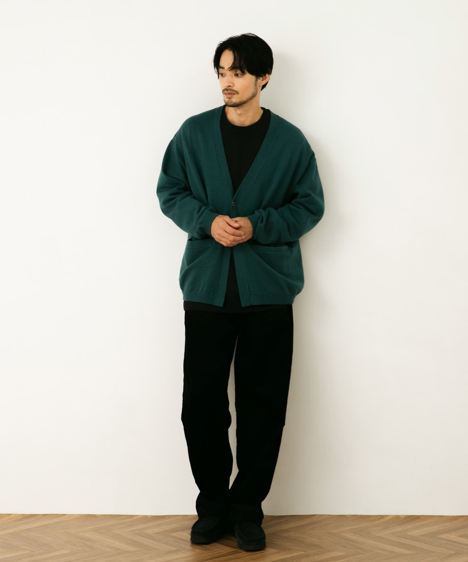 GREEN