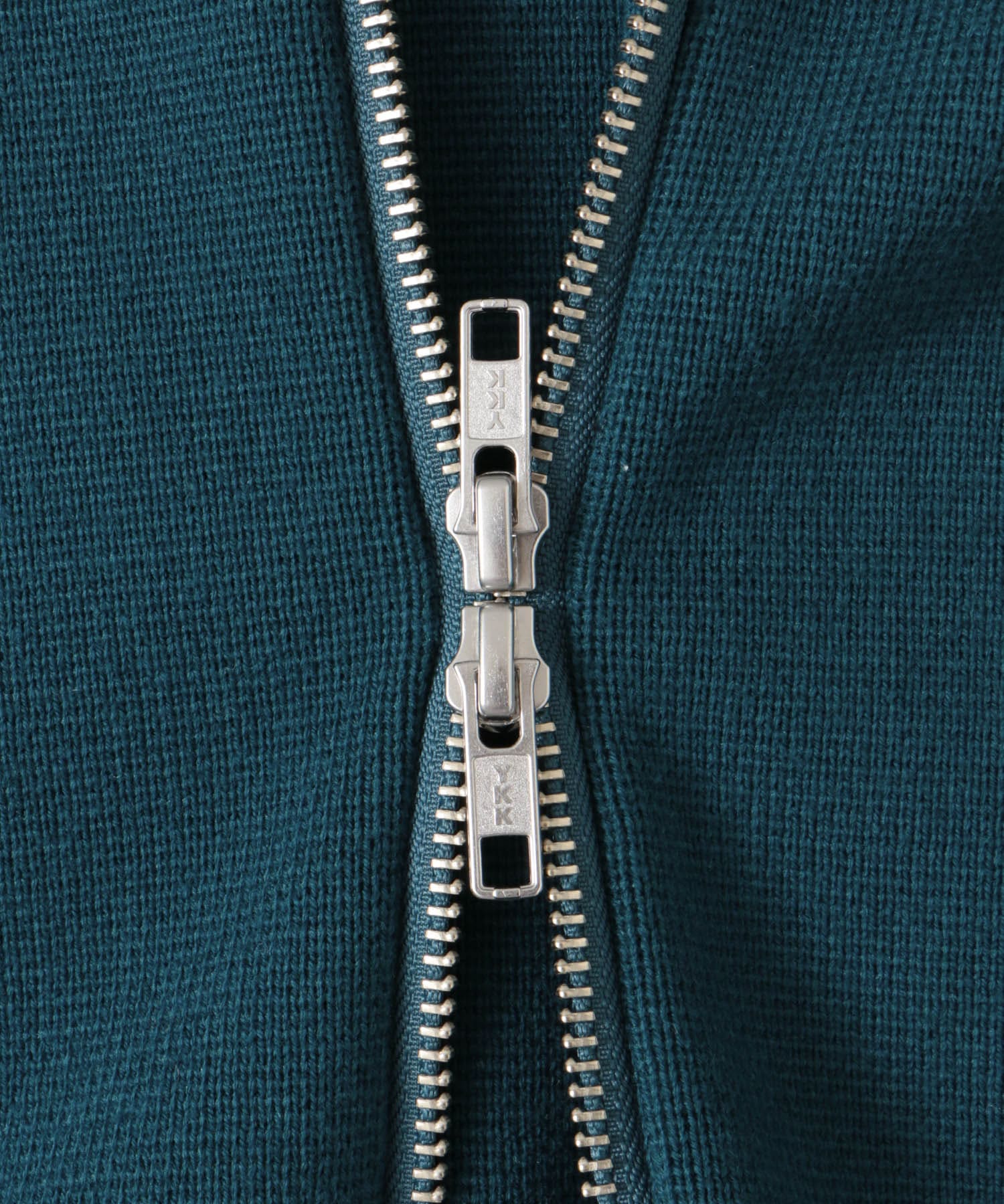 BLUE GREEN